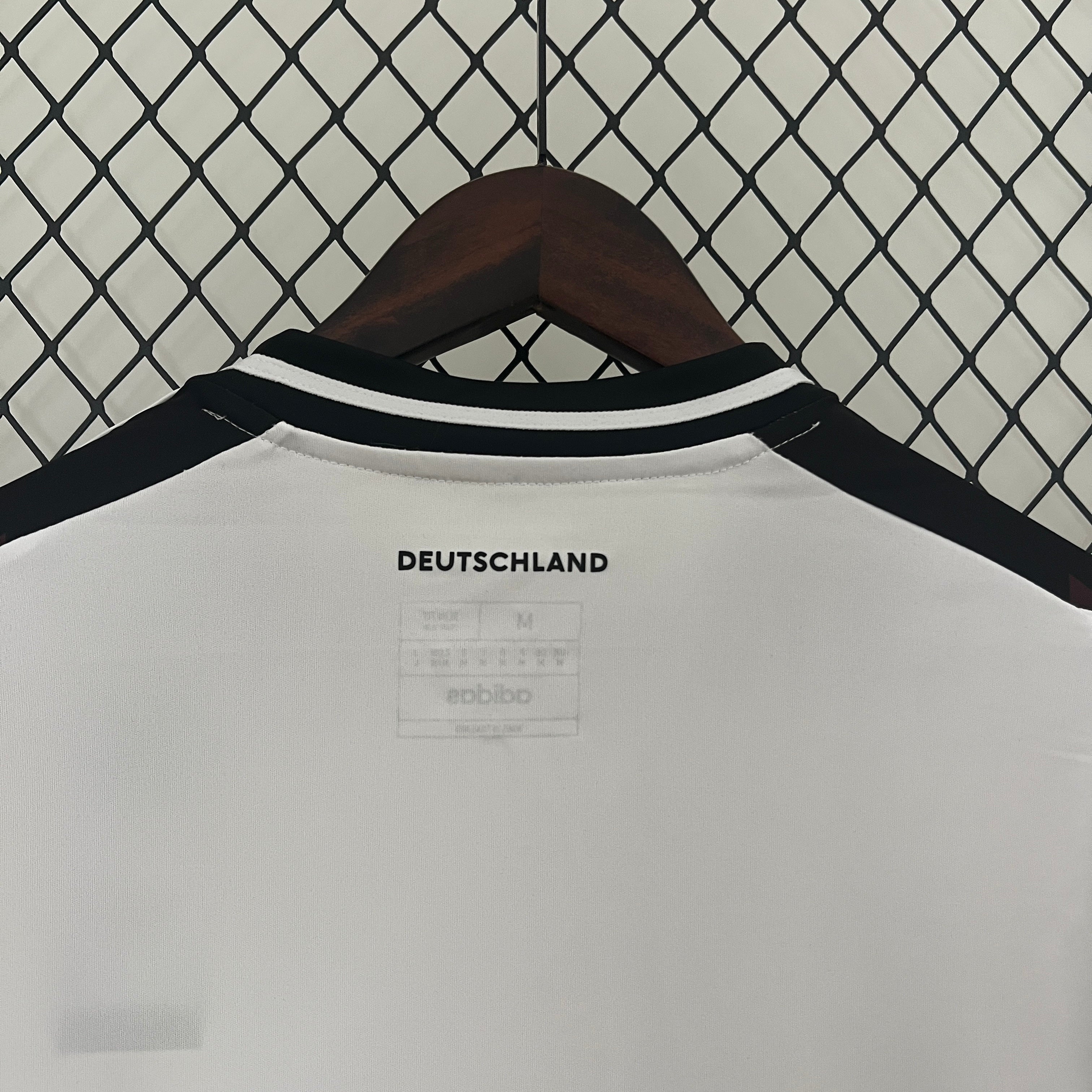 Camiseta Alemania 2024 - Local