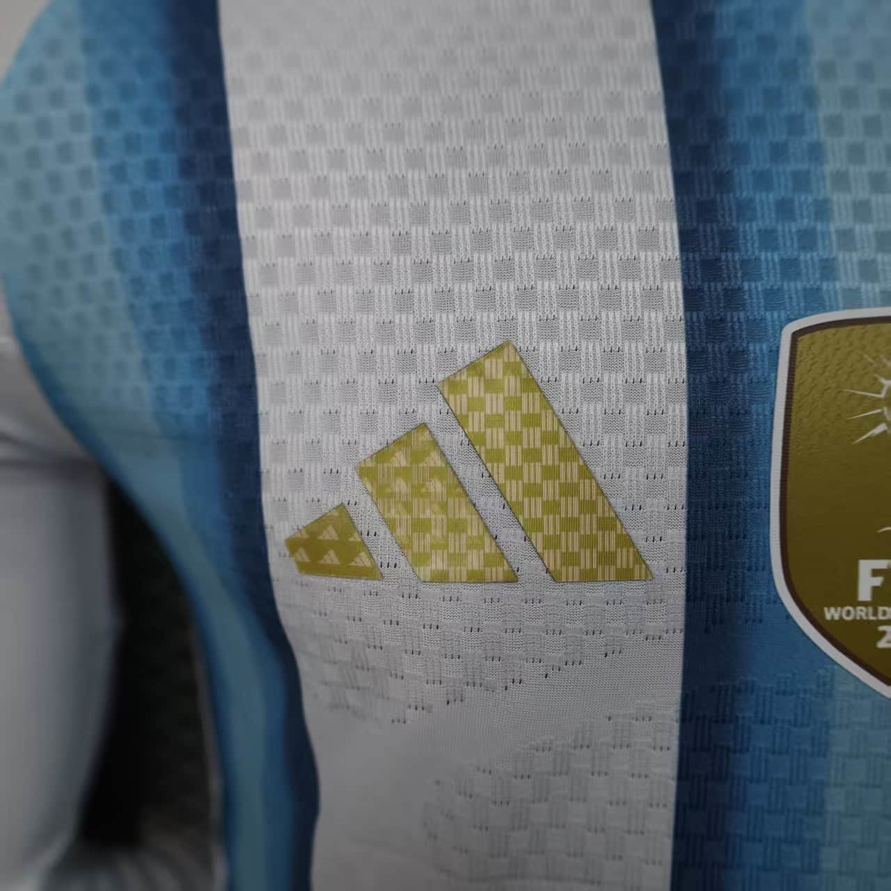 Camiseta Argentina 2025-26 Versión Jugador - Manga Larga - Local