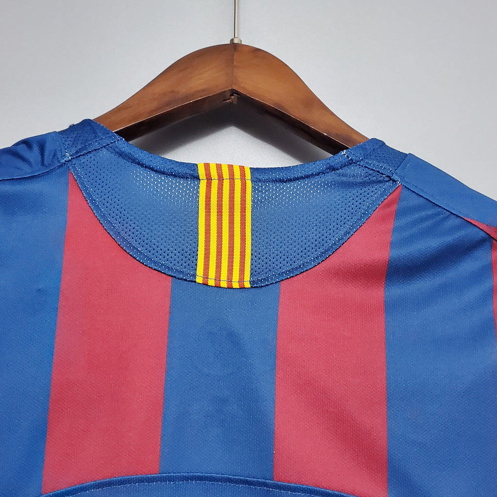 Camiseta Barcelona 2005-06 - Local - Retro