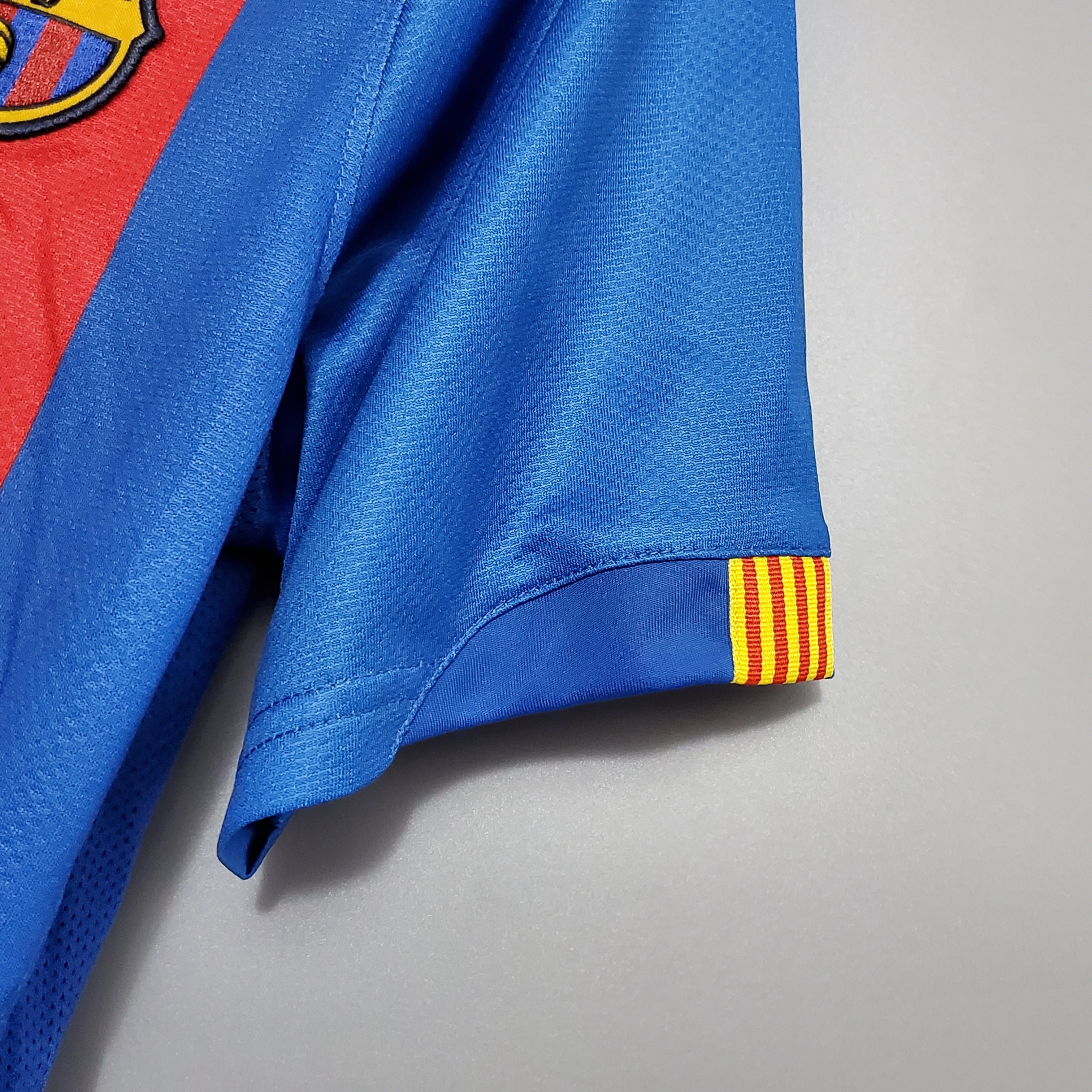 Camiseta Barcelona 2006-07 - Local - Retro