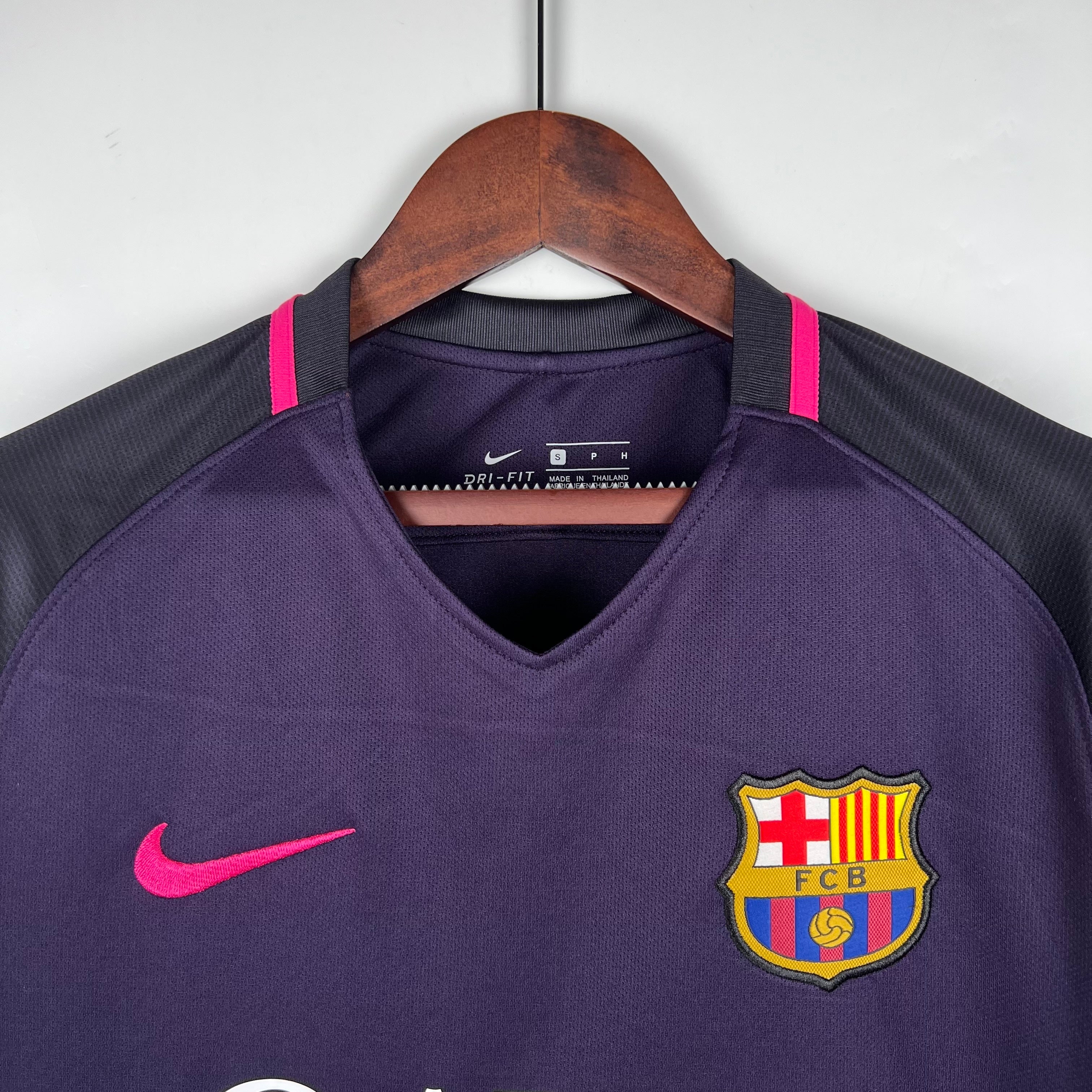 Camiseta Barcelona 2016-17 - Visitante - Retro