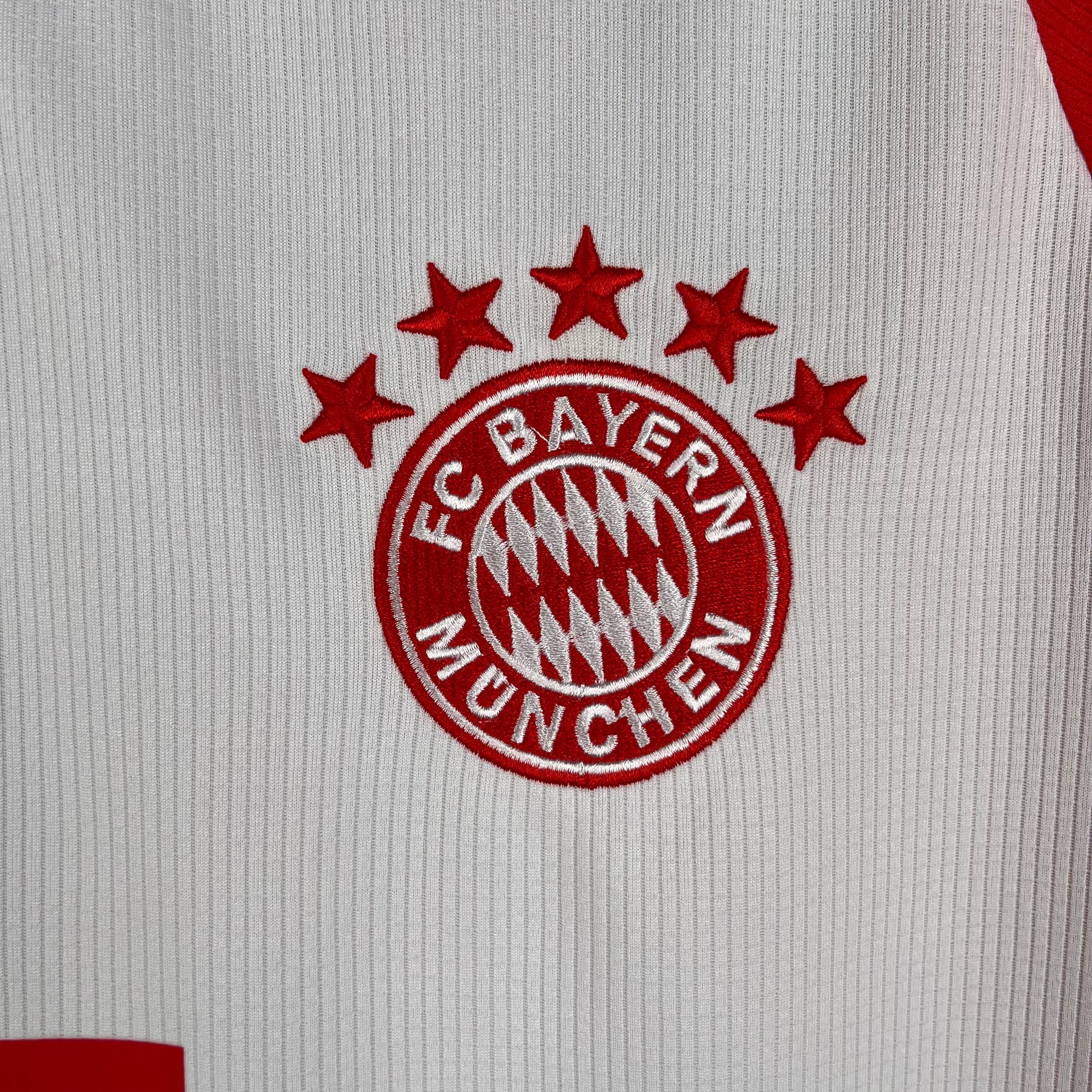 Camiseta Bayern Munich 2023-24 - Local