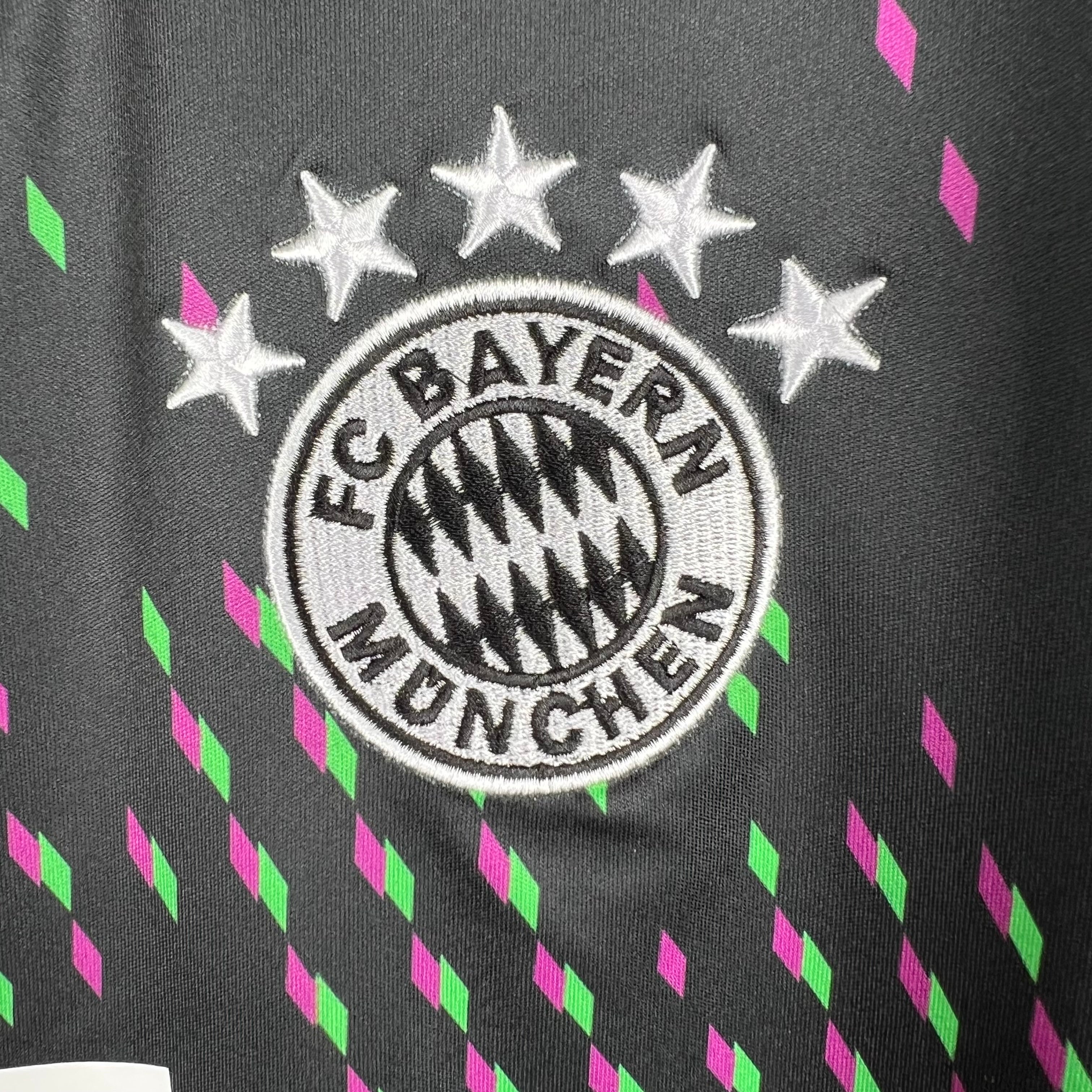 Camiseta Bayern Munich 2023-24 - Visitante