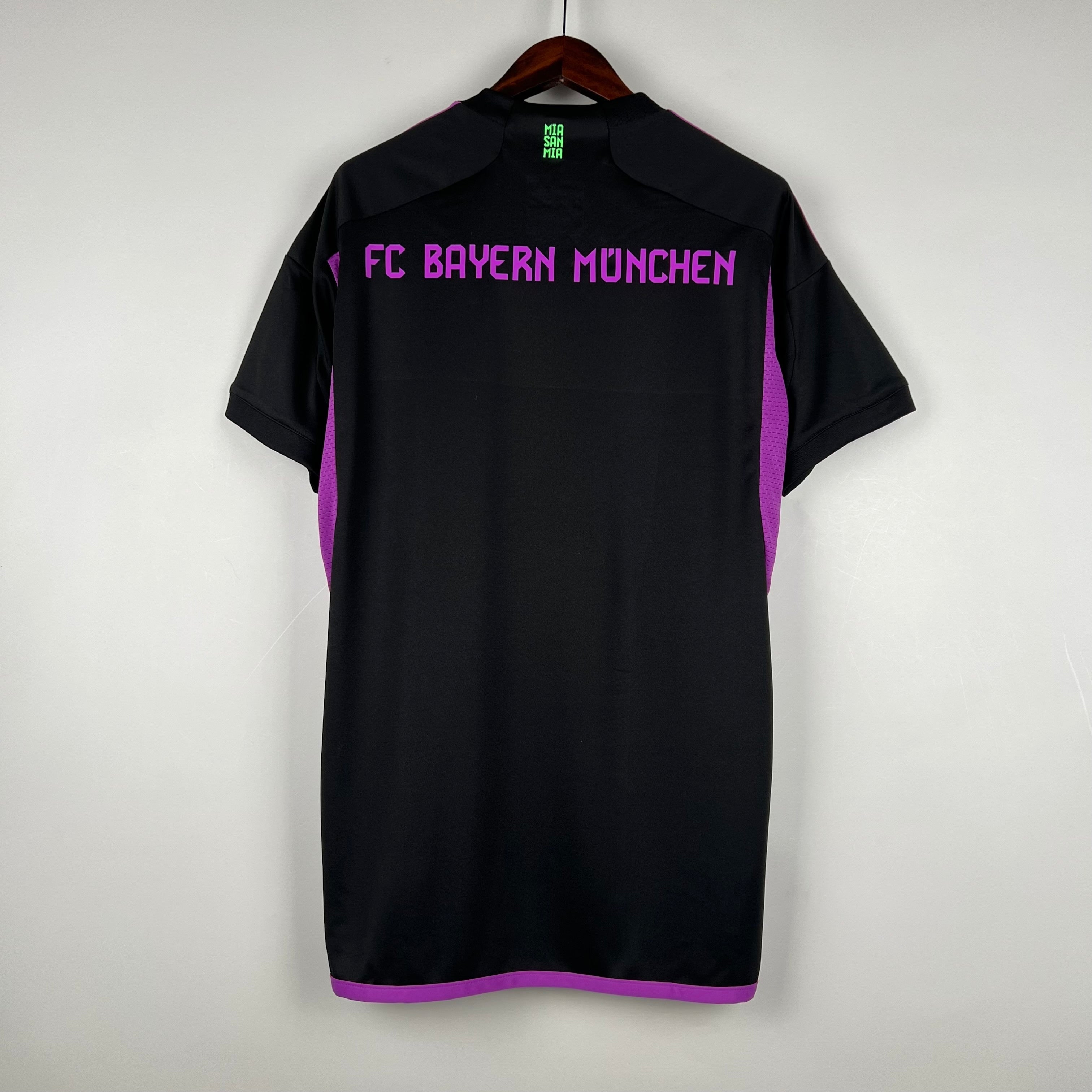 Camiseta Bayern Munich 2023-24 - Visitante