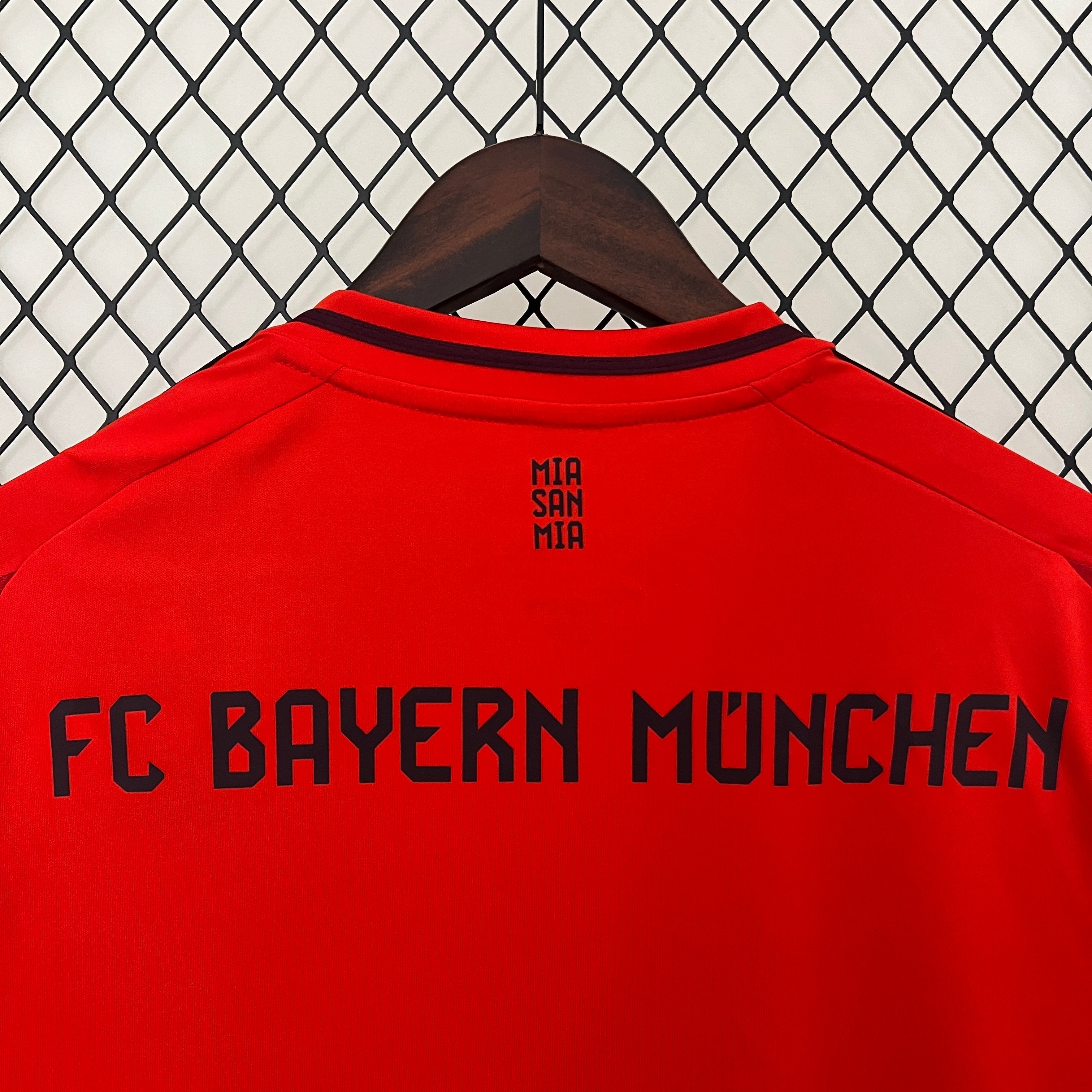 Camiseta Bayern Munich 2024-25 - Local