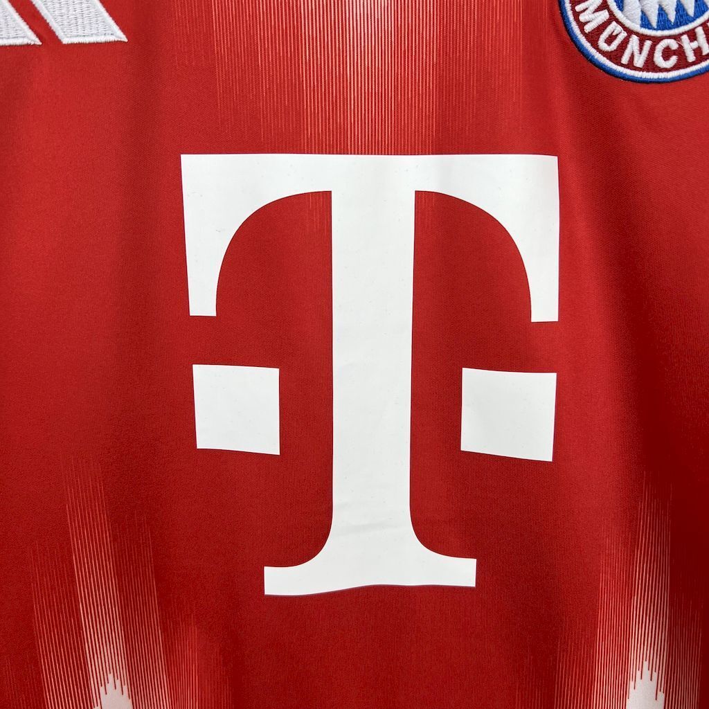 Camiseta Bayern Munich 2025-26 - Local