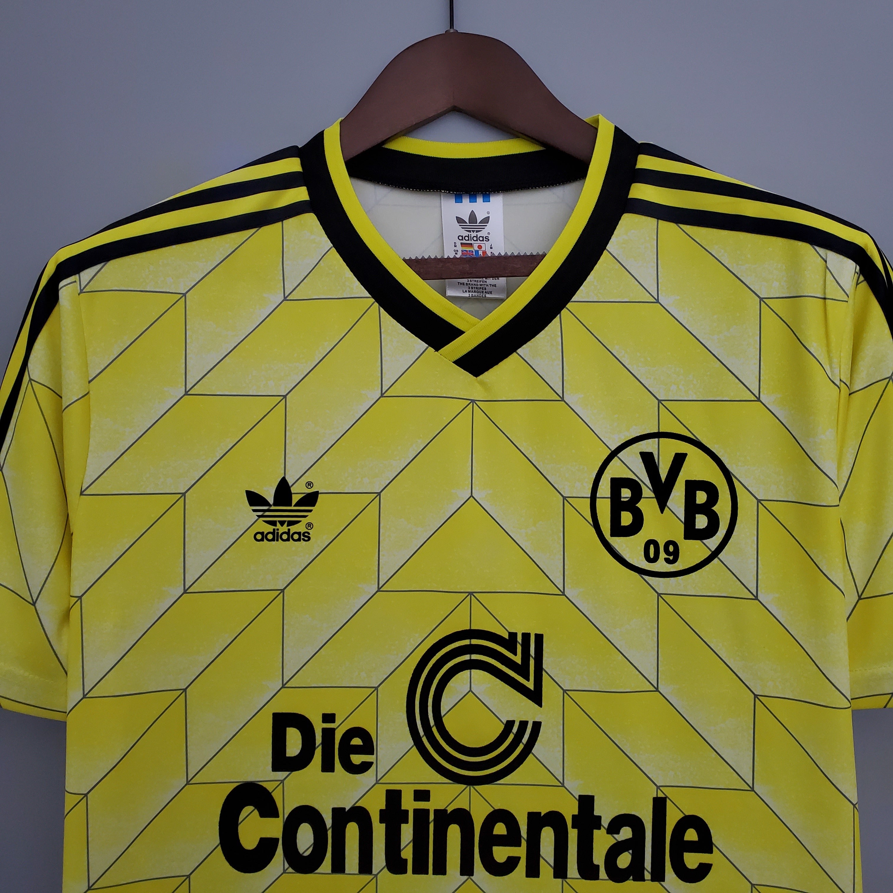 Camiseta Borussia Dortmund 1988 - Local - Retro