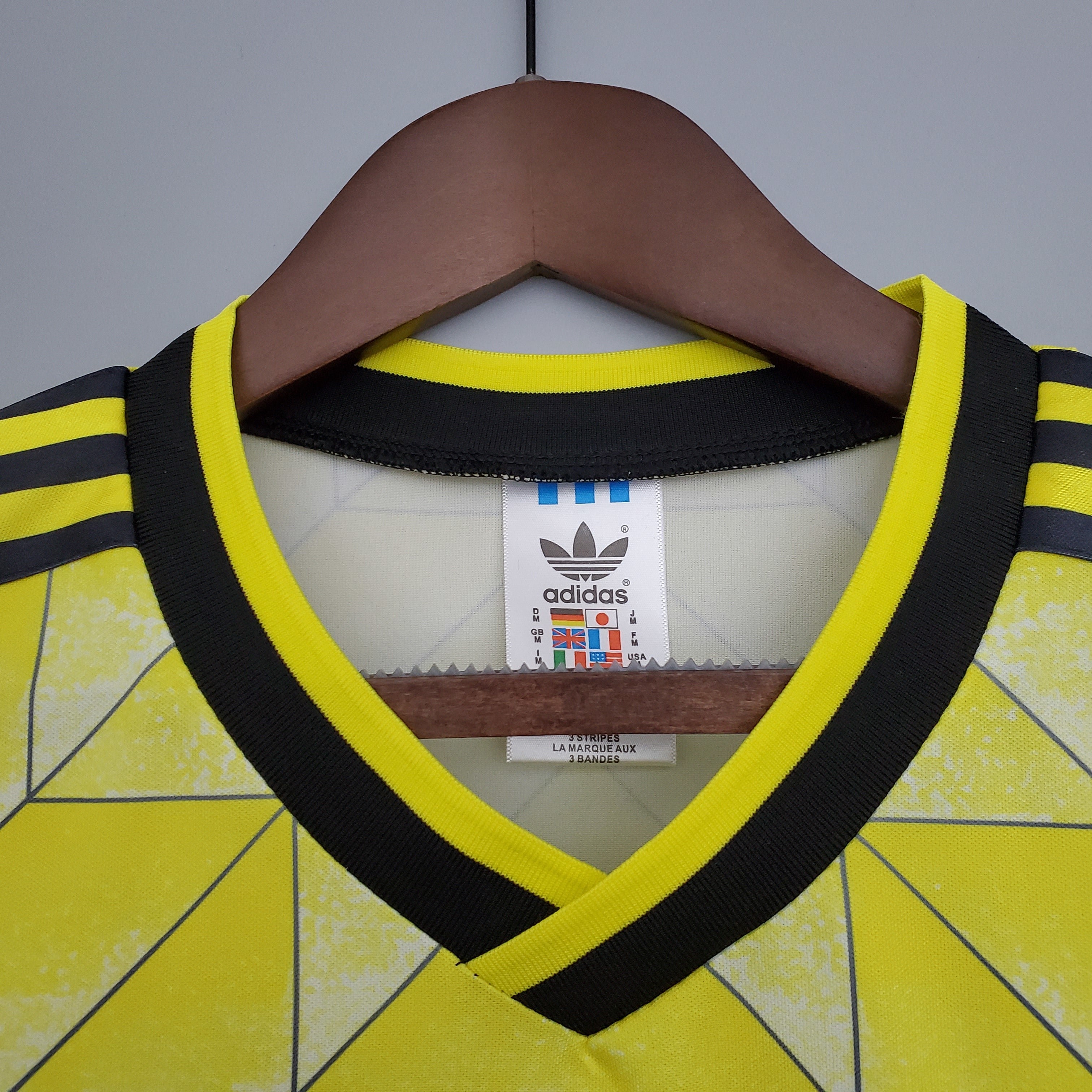 Camiseta Borussia Dortmund 1988 - Local - Retro