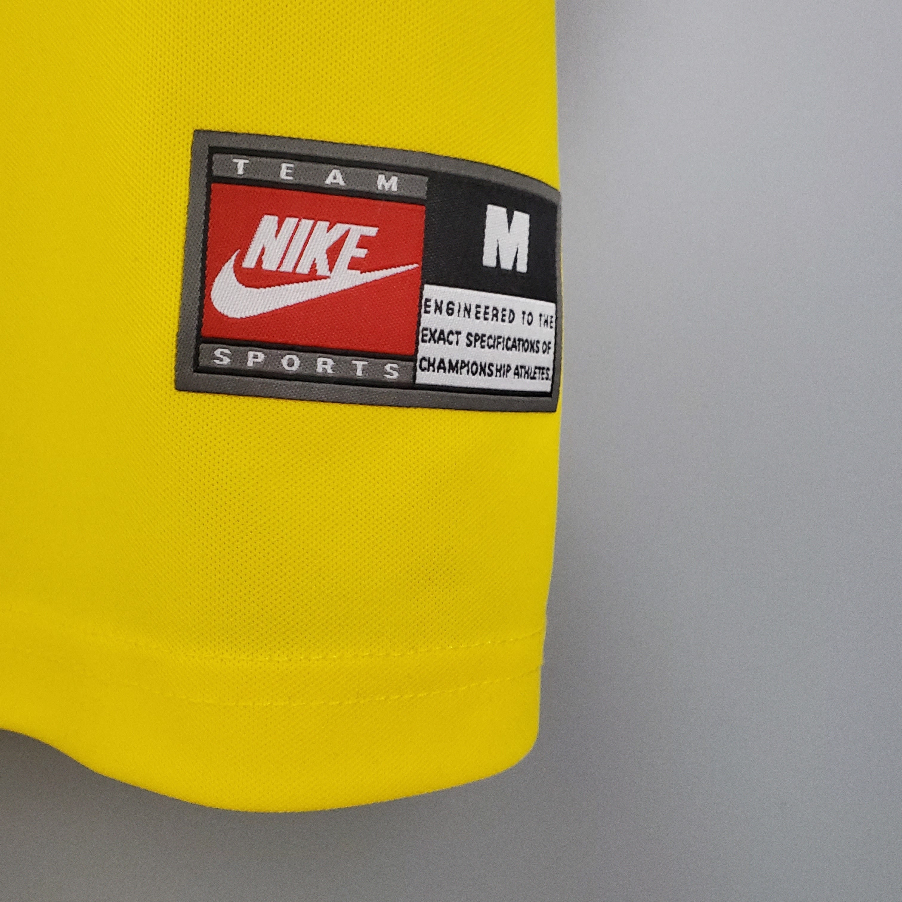 Camiseta Brasil 1998 - Local - Retro