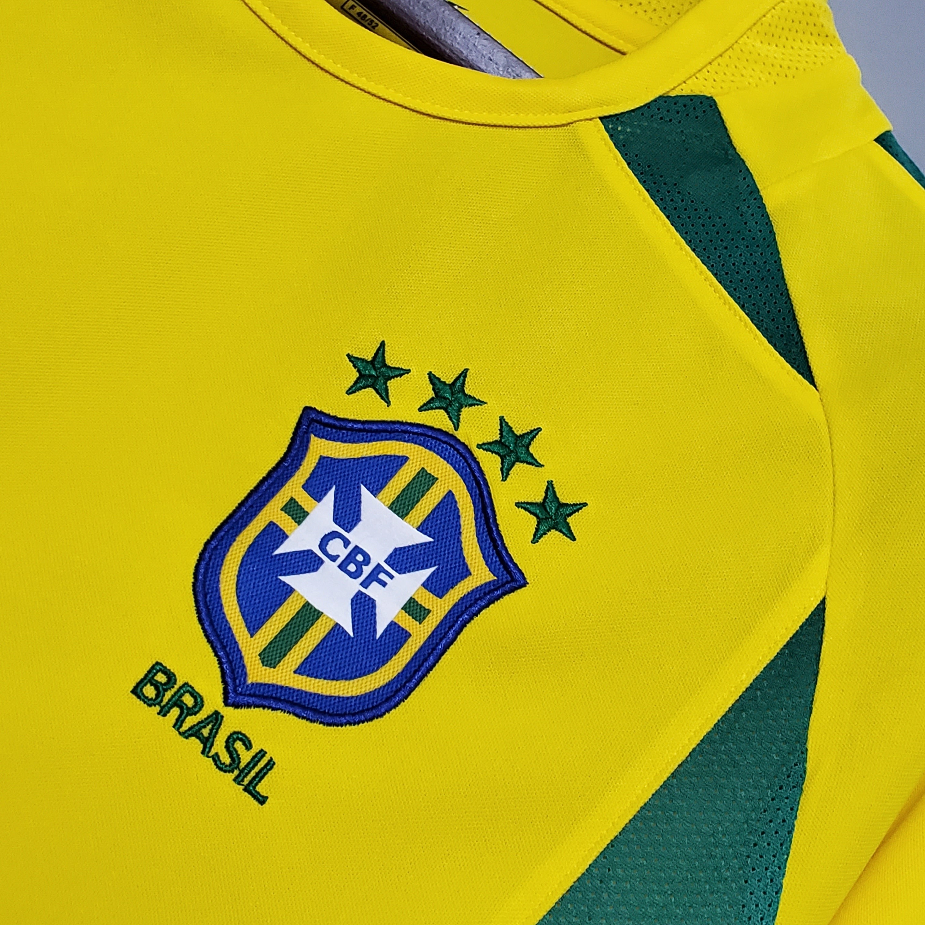 Camiseta Brasil 2002 - Local - Retro