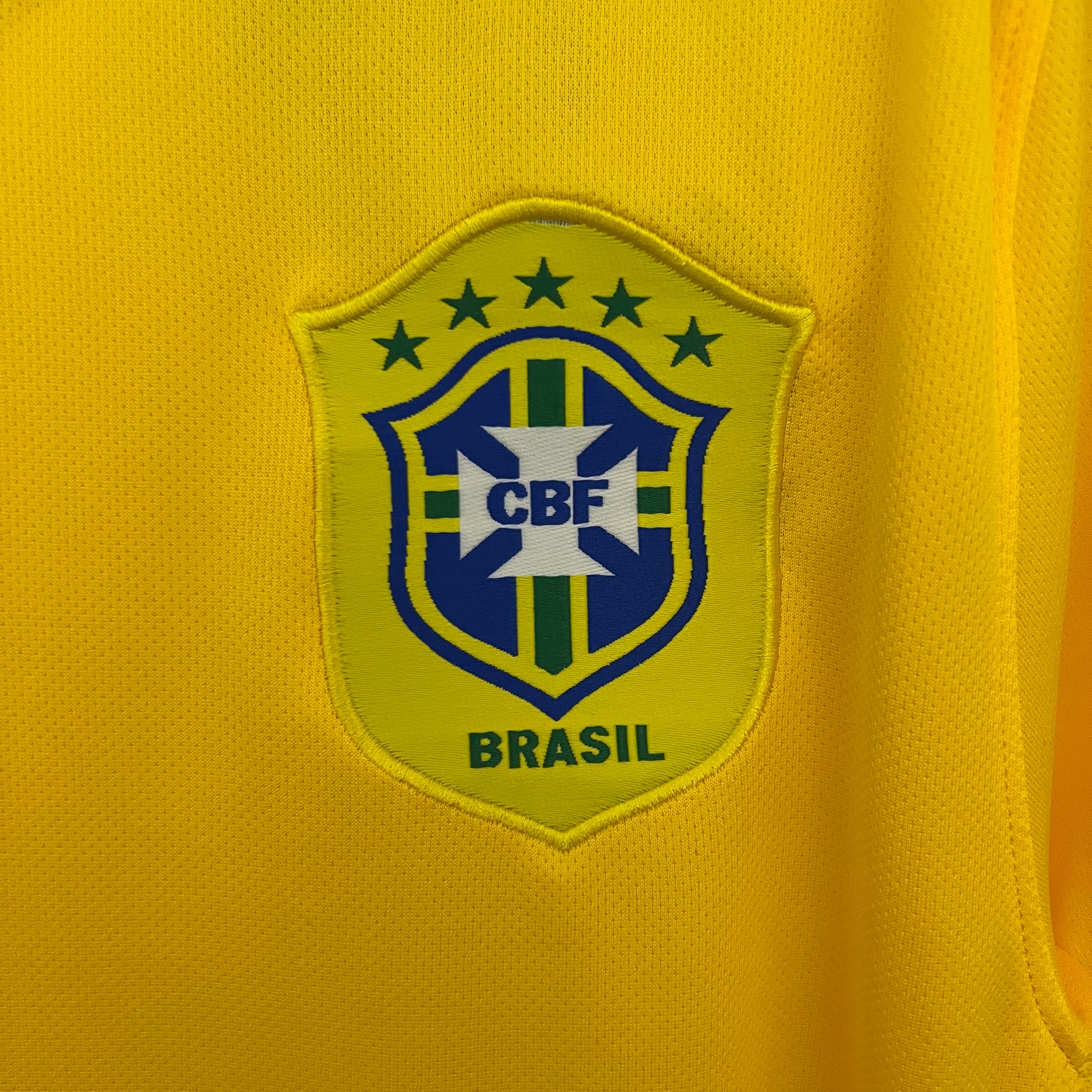 Camiseta Brasil 2006 - Local - Retro