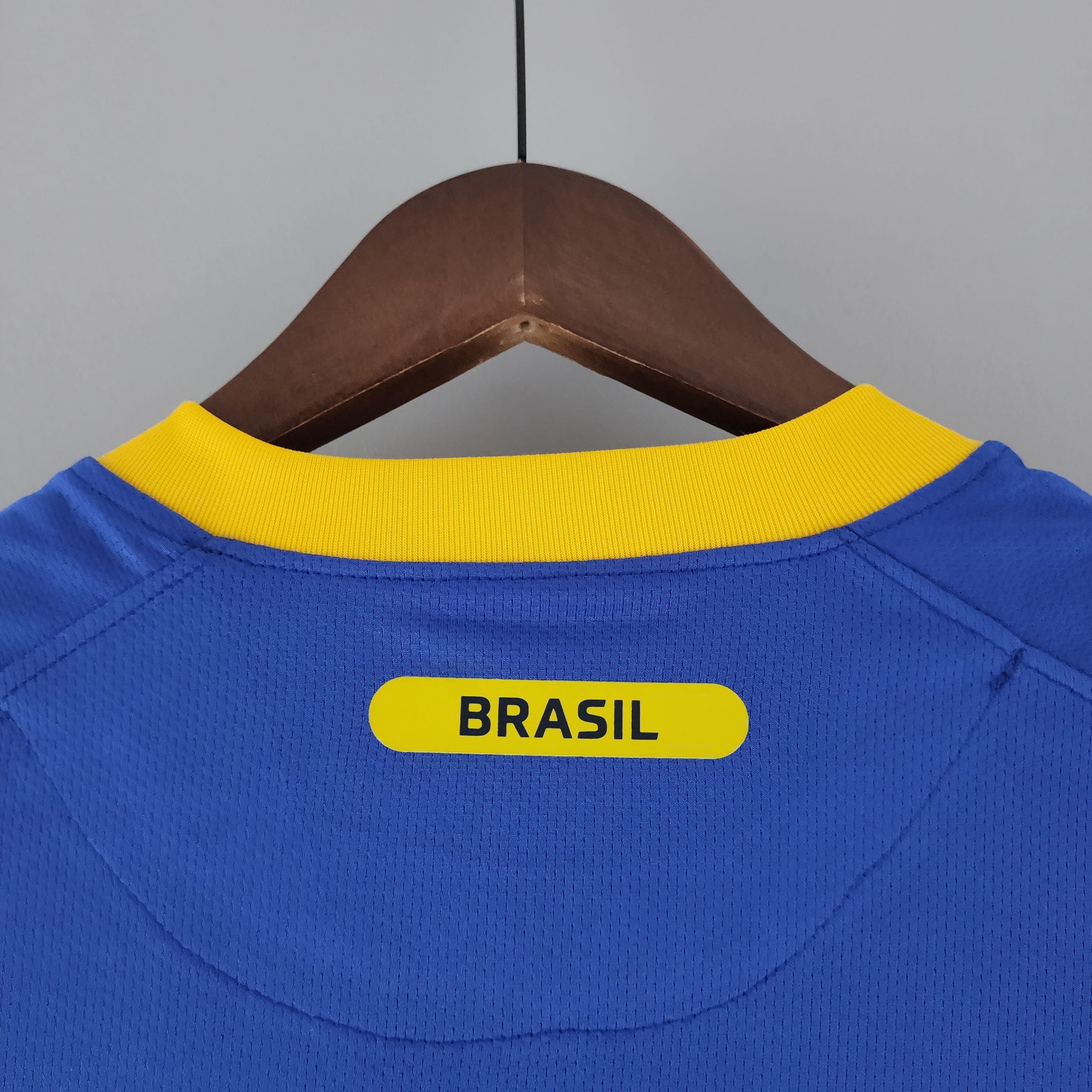 Camiseta Brasil 2010 - Visitante - Retro