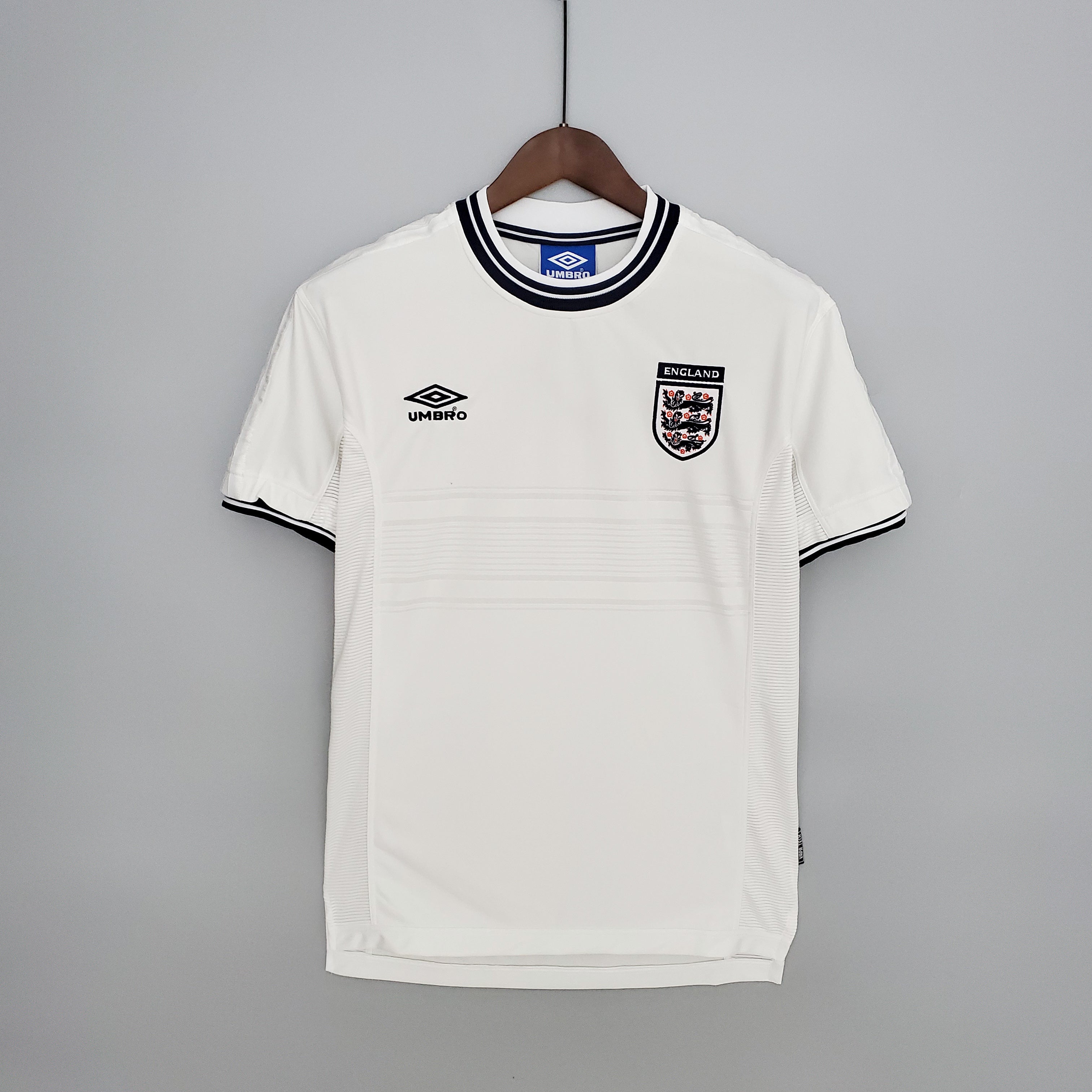 Camiseta Inglaterra 2000 - Local - Retro