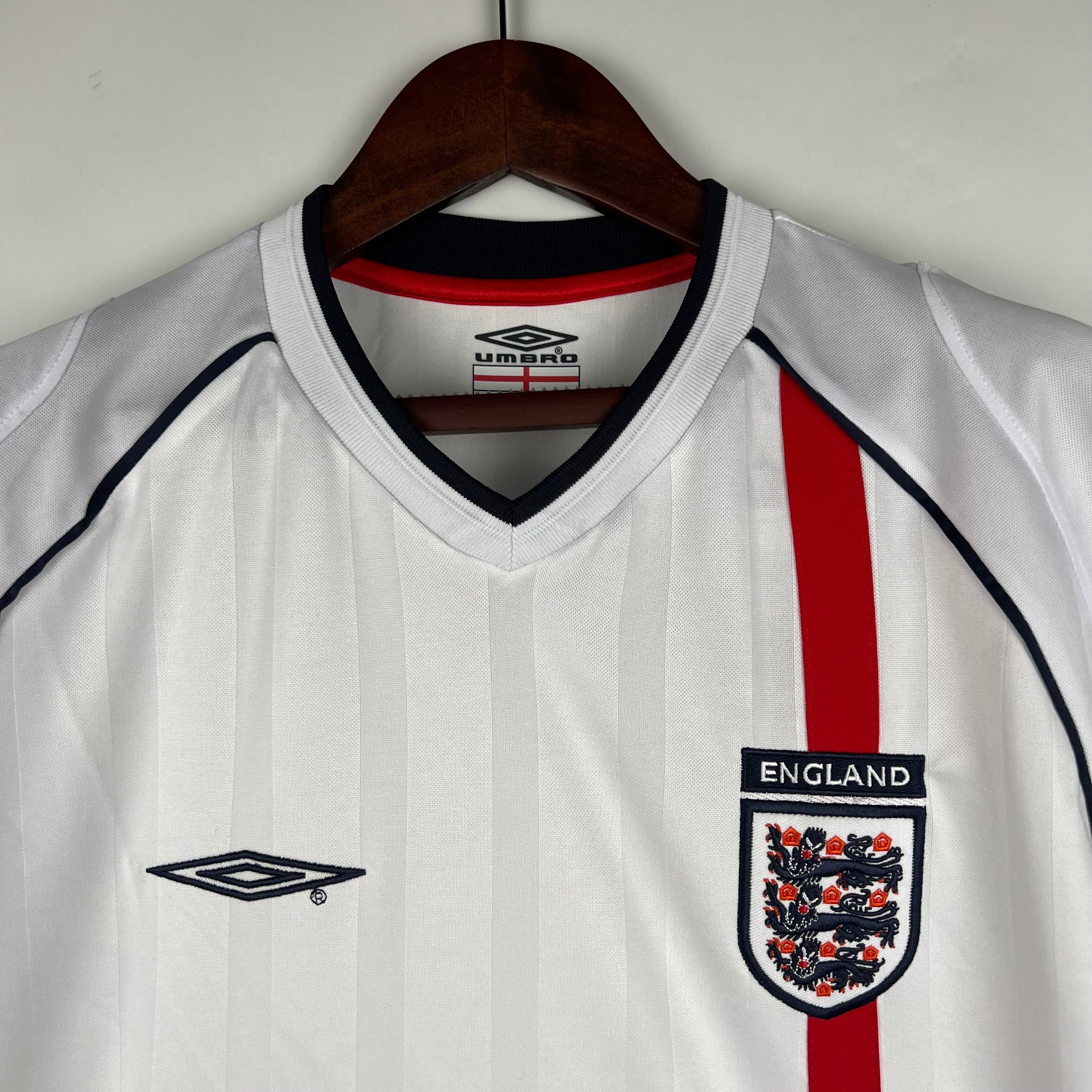 Camiseta Inglaterra 2002 - Local - Retro
