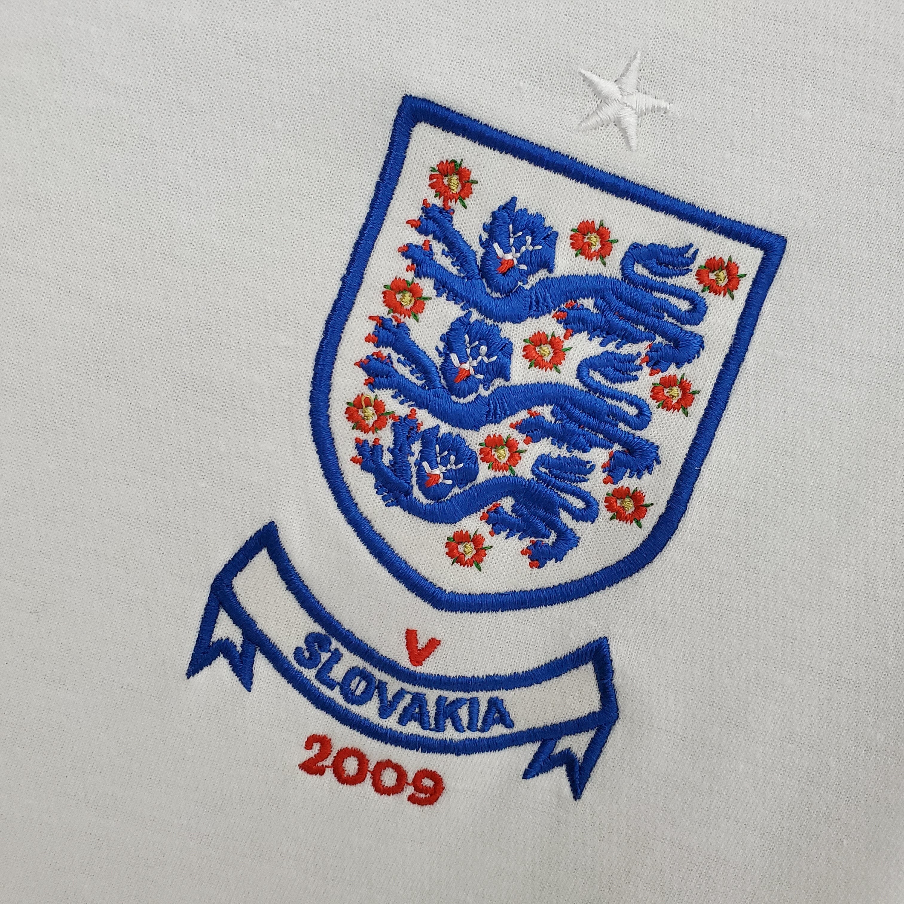 Camiseta Inglaterra 2010 - Local - Retro