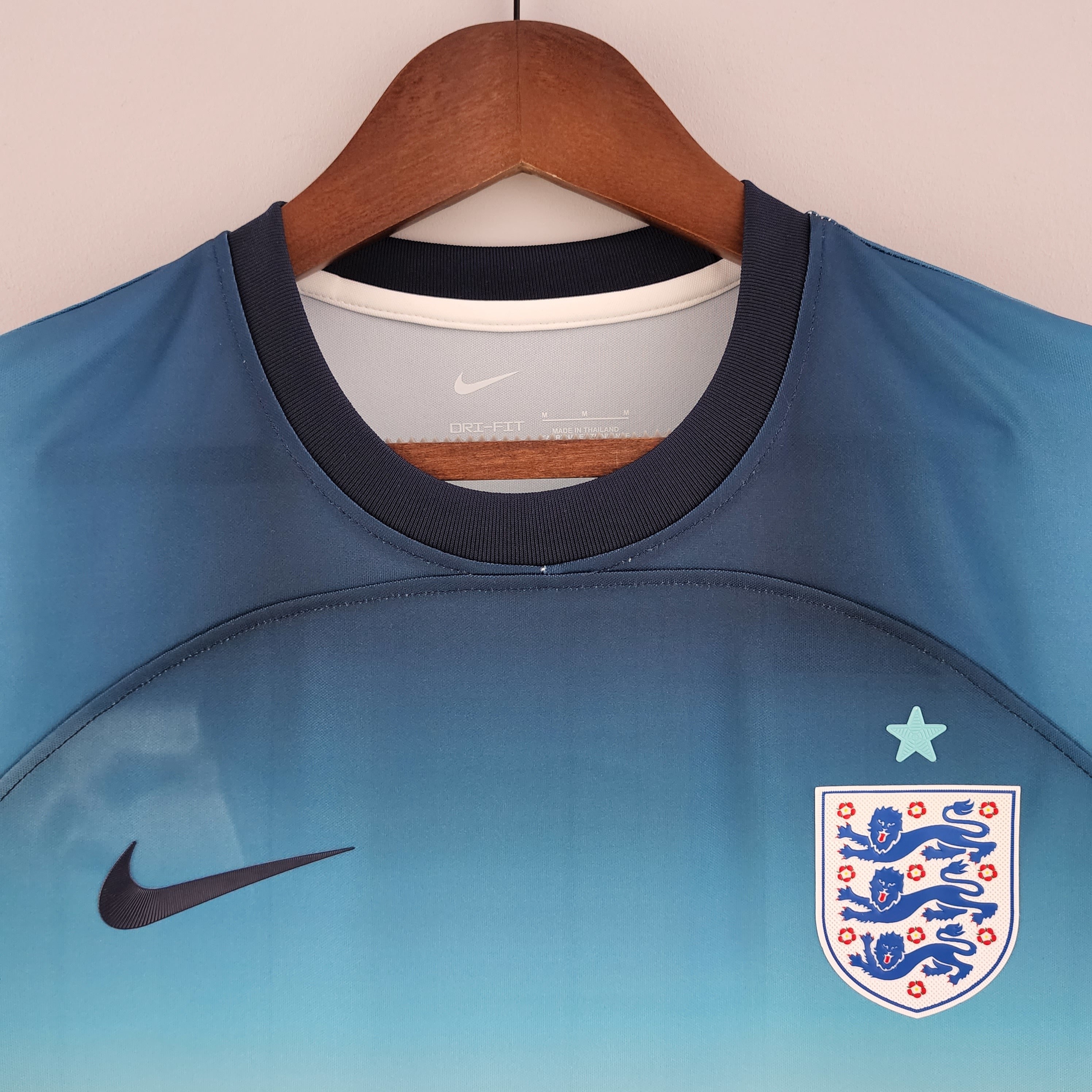 Camiseta Inglaterra 2022 - Local