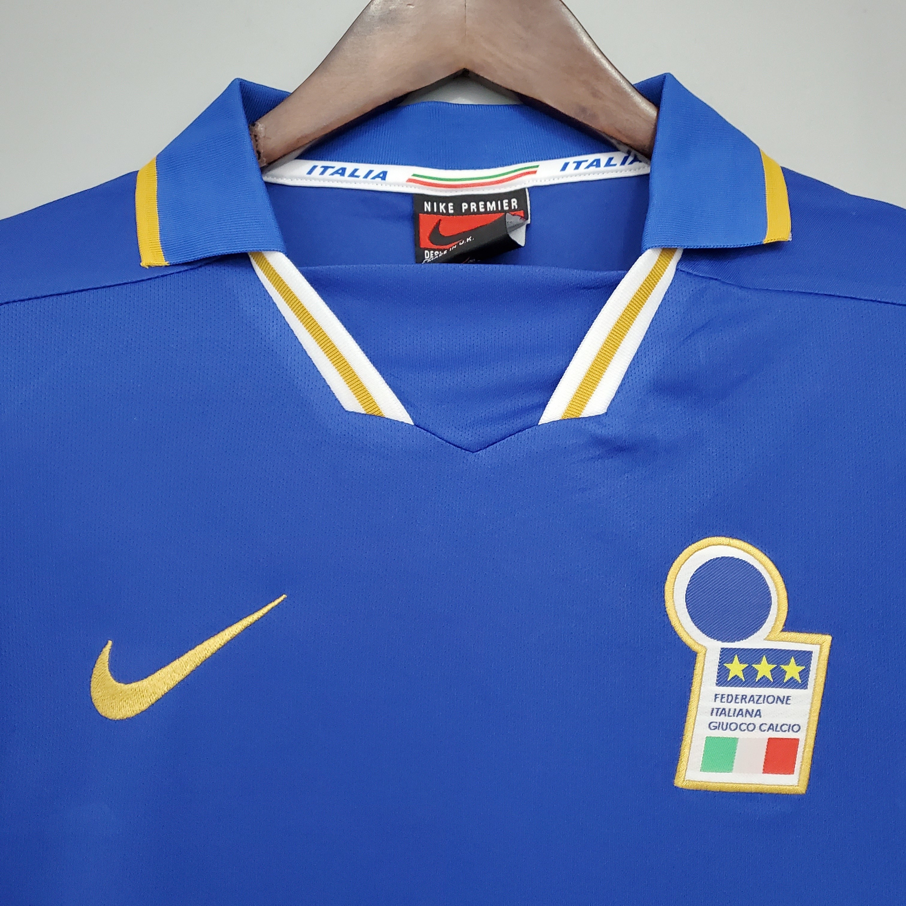 Camiseta Italia 1996 - Local - Retro