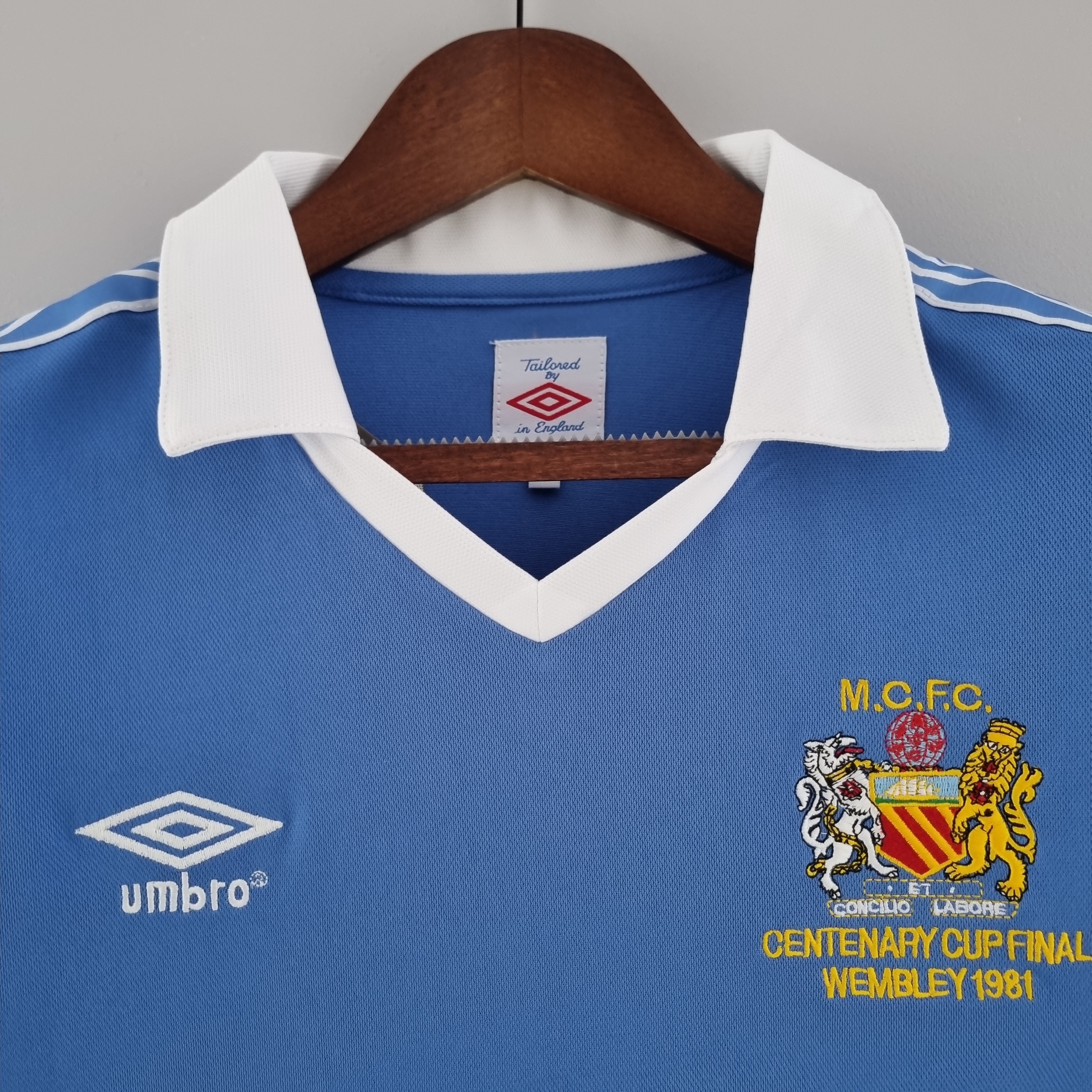 Camiseta Manchester City 1981-82 - Local - Retro