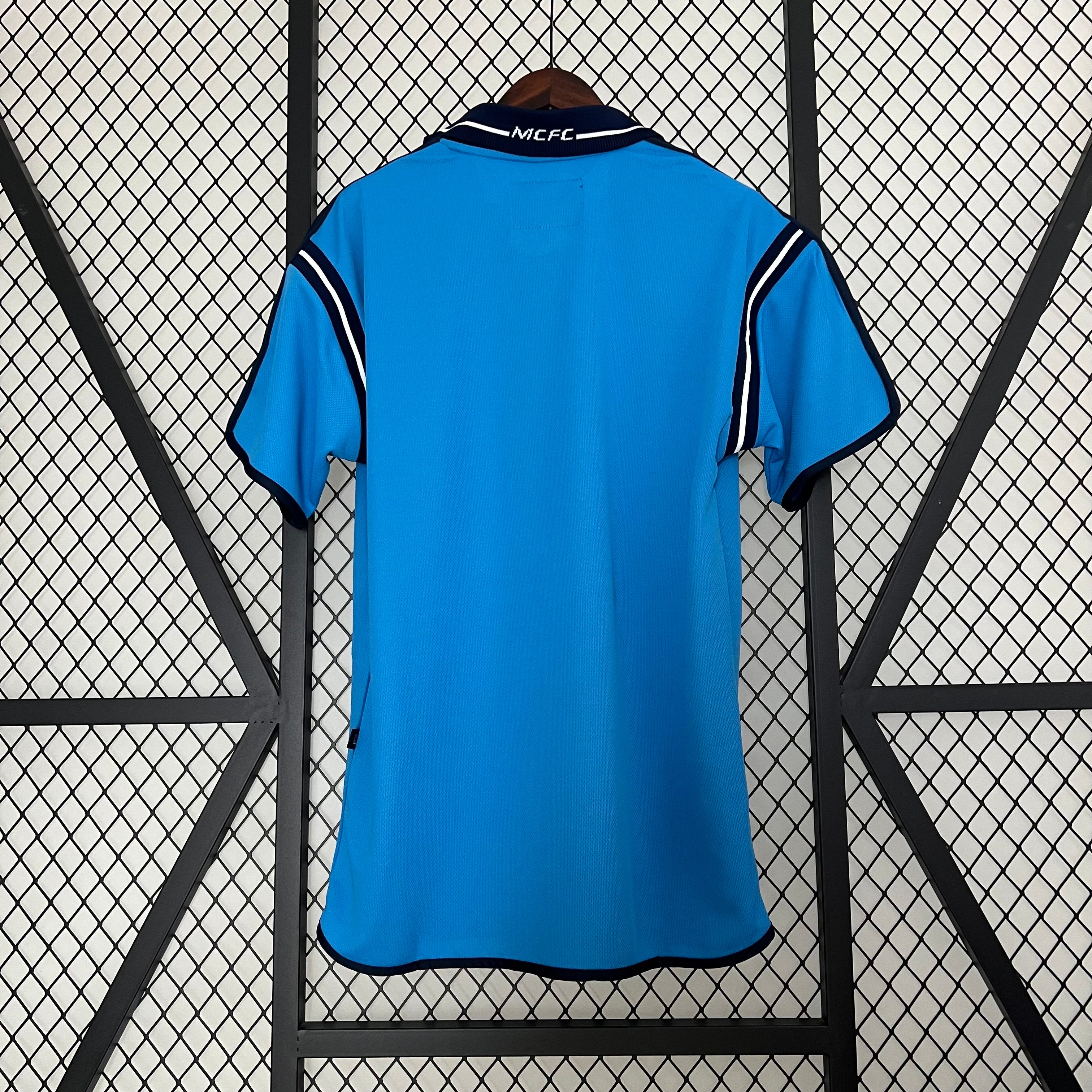 Camiseta Manchester City 2002-03 - Local - Retro