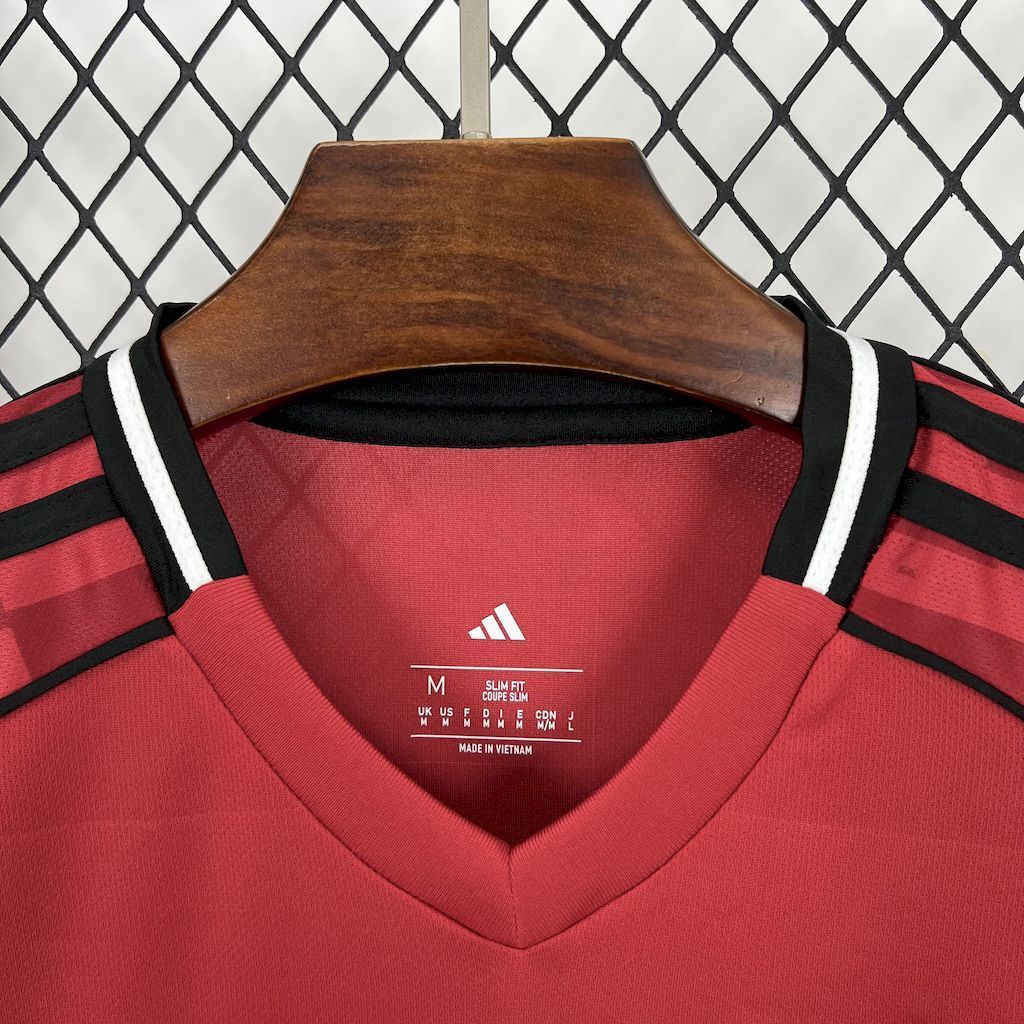 Camiseta Manchester United 2025-26 - Local