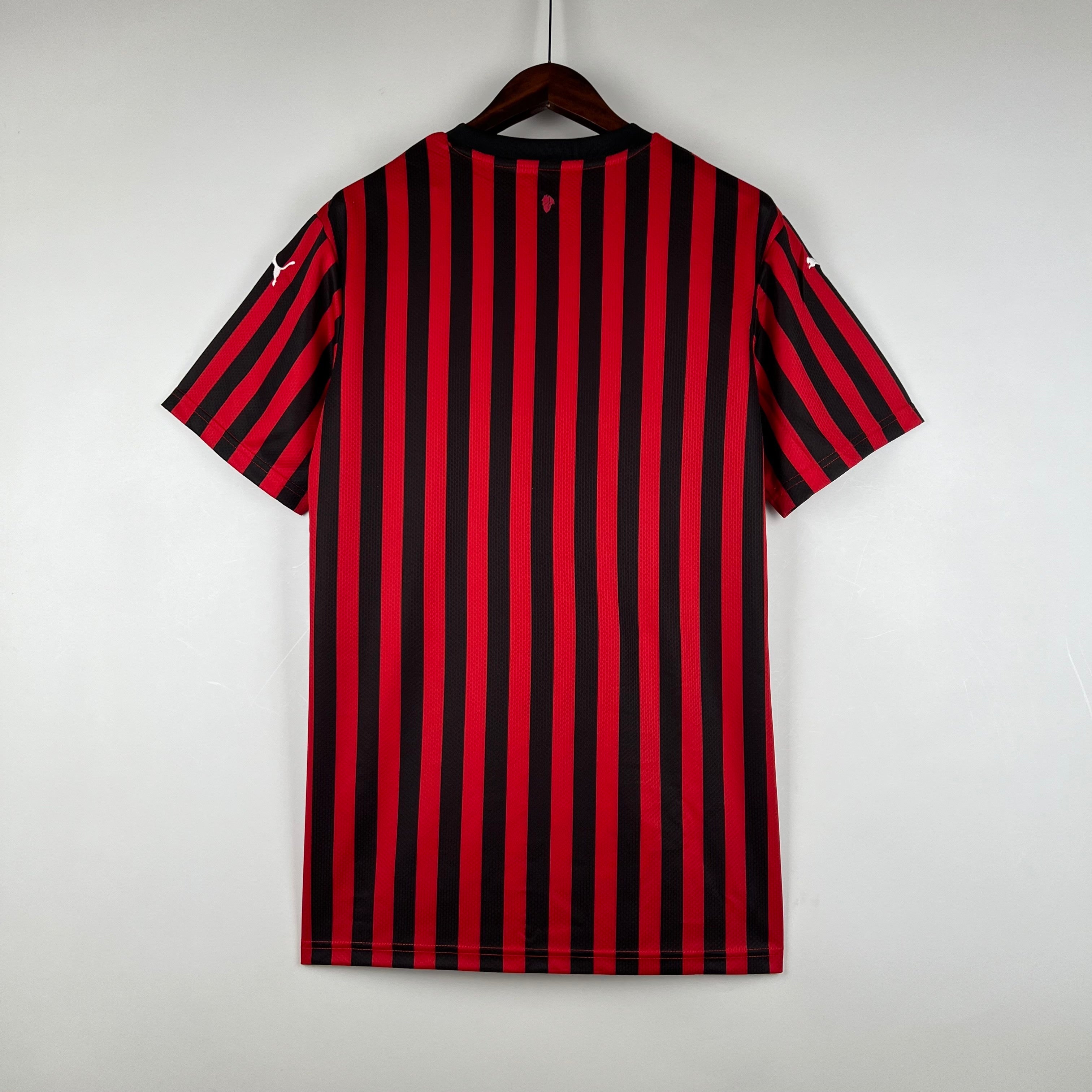 Camiseta AC Milan 2019-20 - Local - Retro