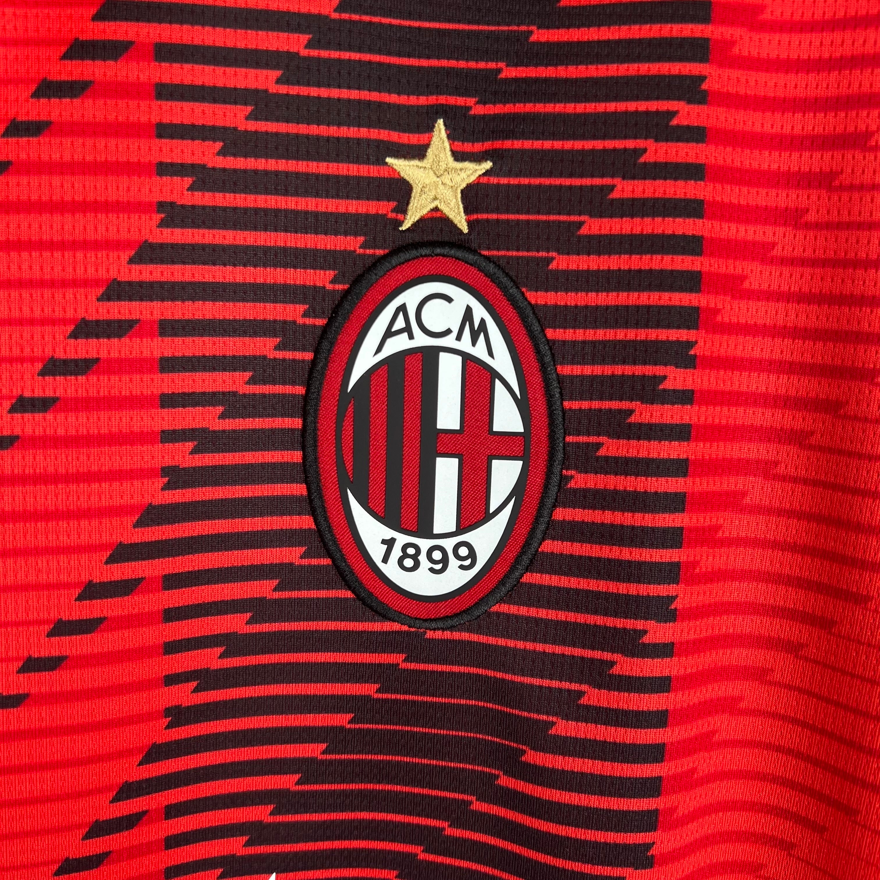 Camiseta AC Milan 2023-24 - Local