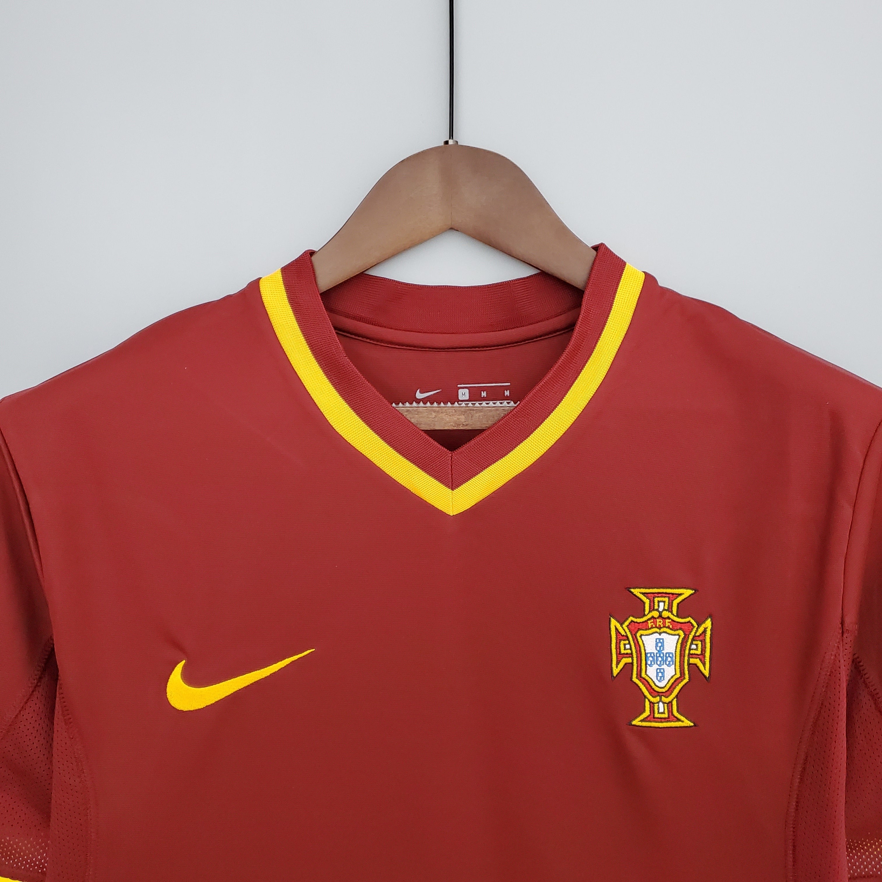 Camiseta Portugal 2000 - Local - Retro