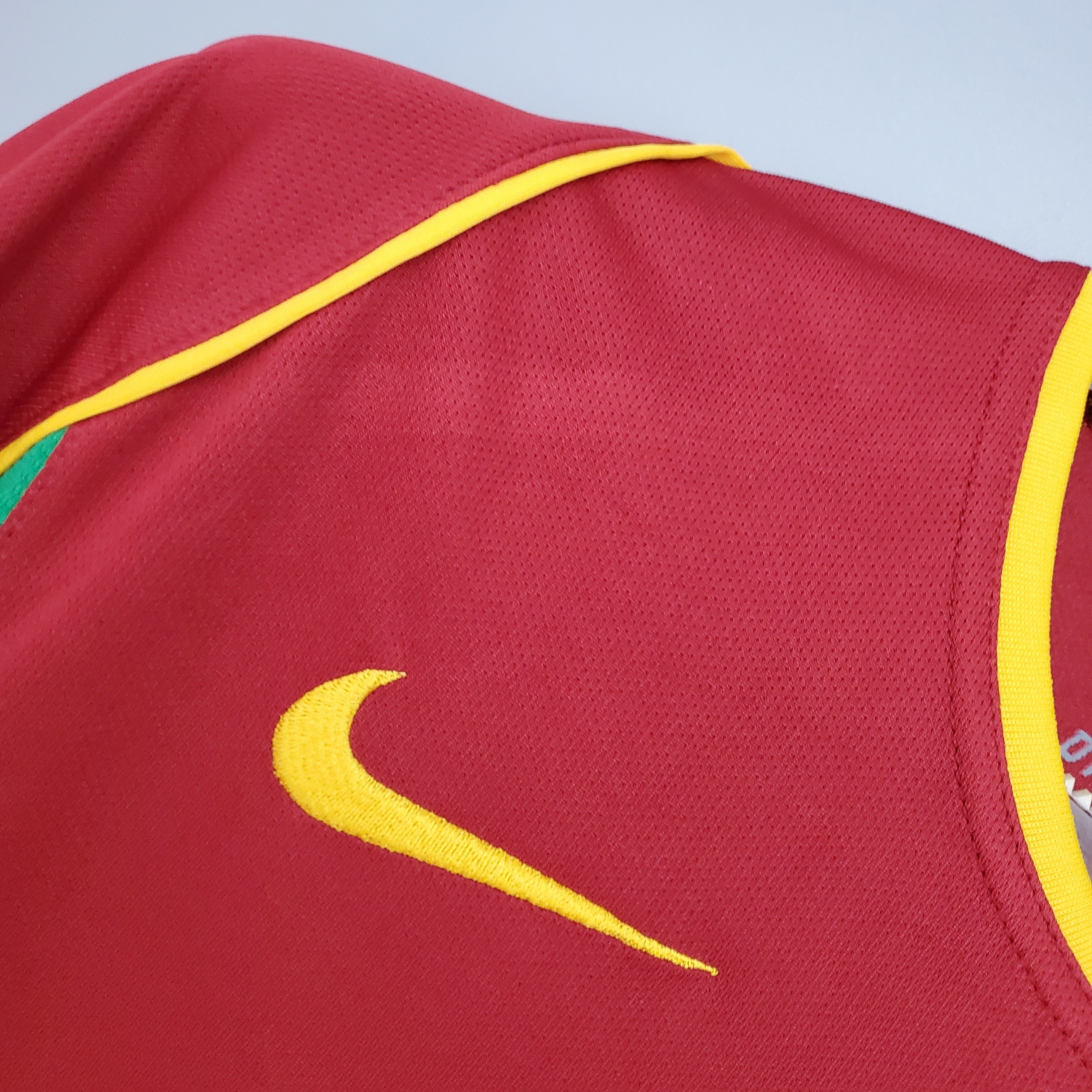 Camiseta Portugal 2002 - Local - Retro