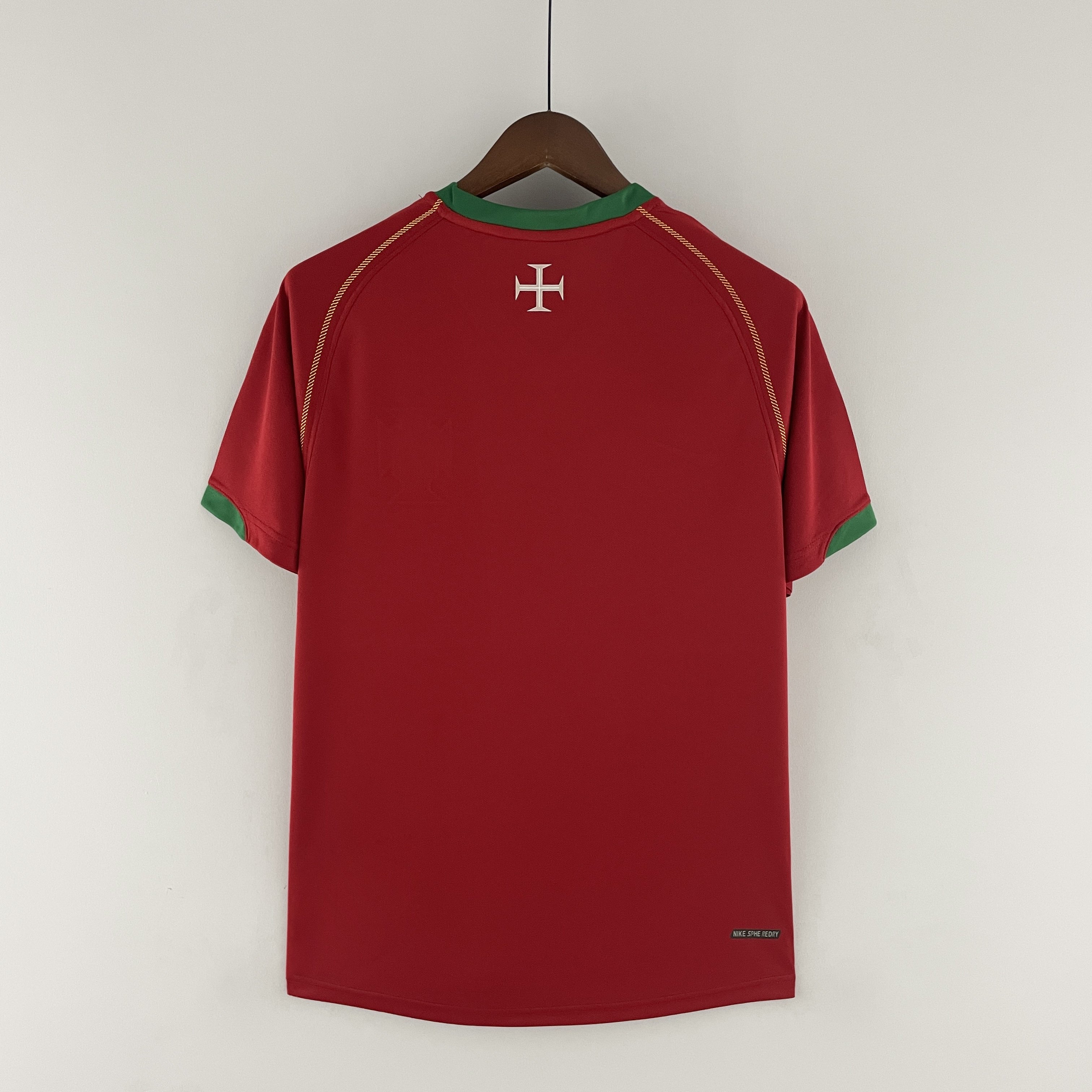 Camiseta Portugal 2006 - Local - Retro