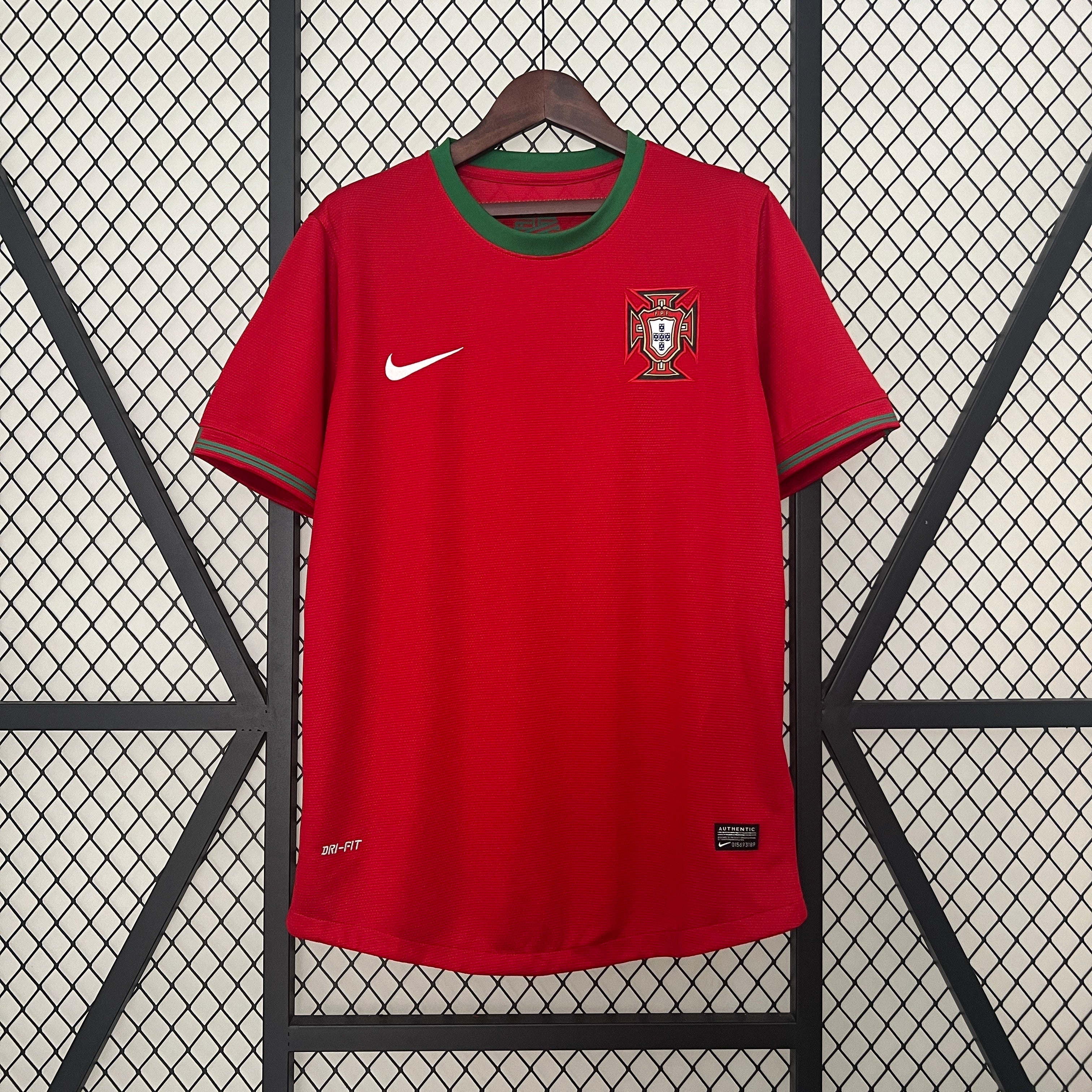 Camiseta Portugal 2012 - Local - Retro