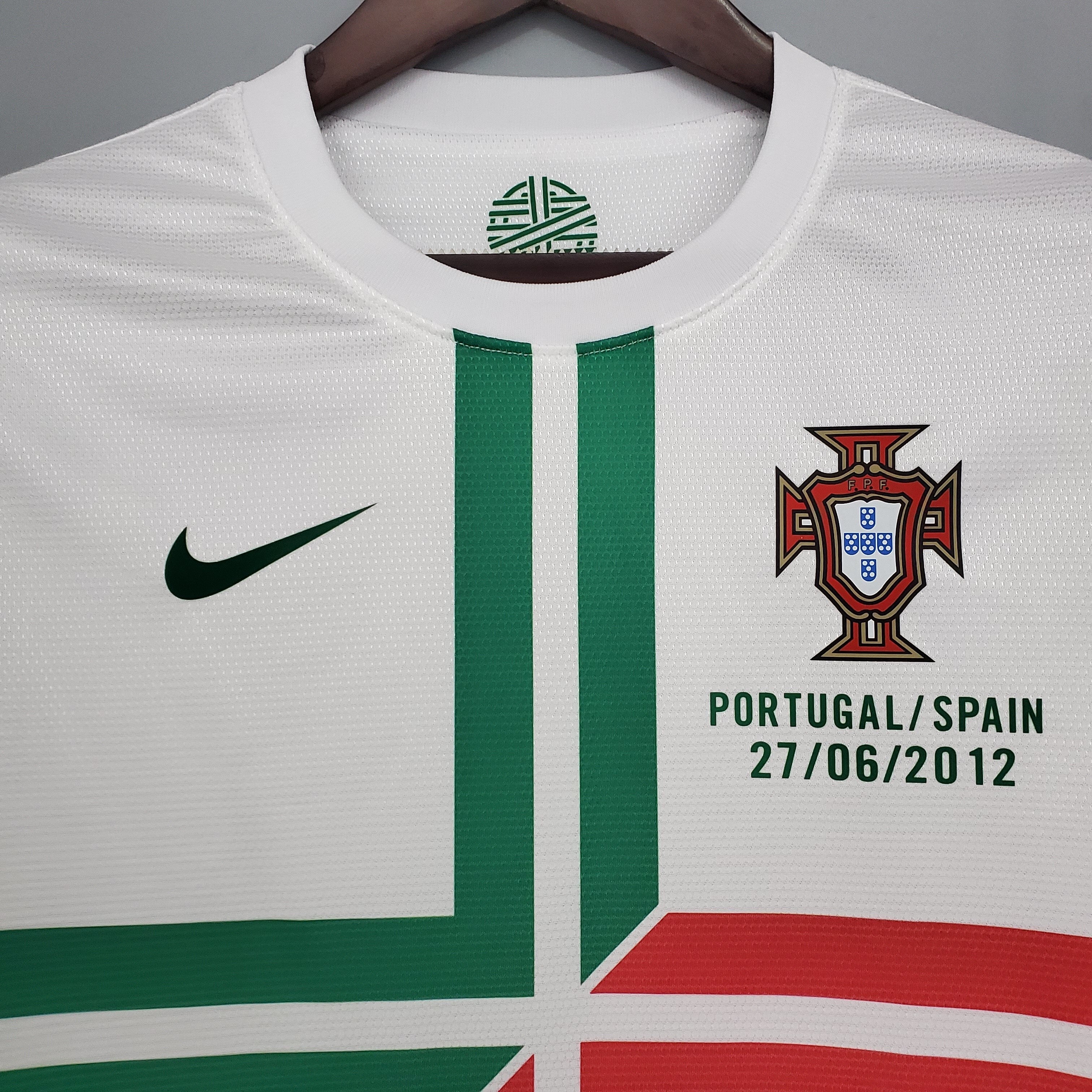 Camiseta Portugal 2012 - Visitante - Retro