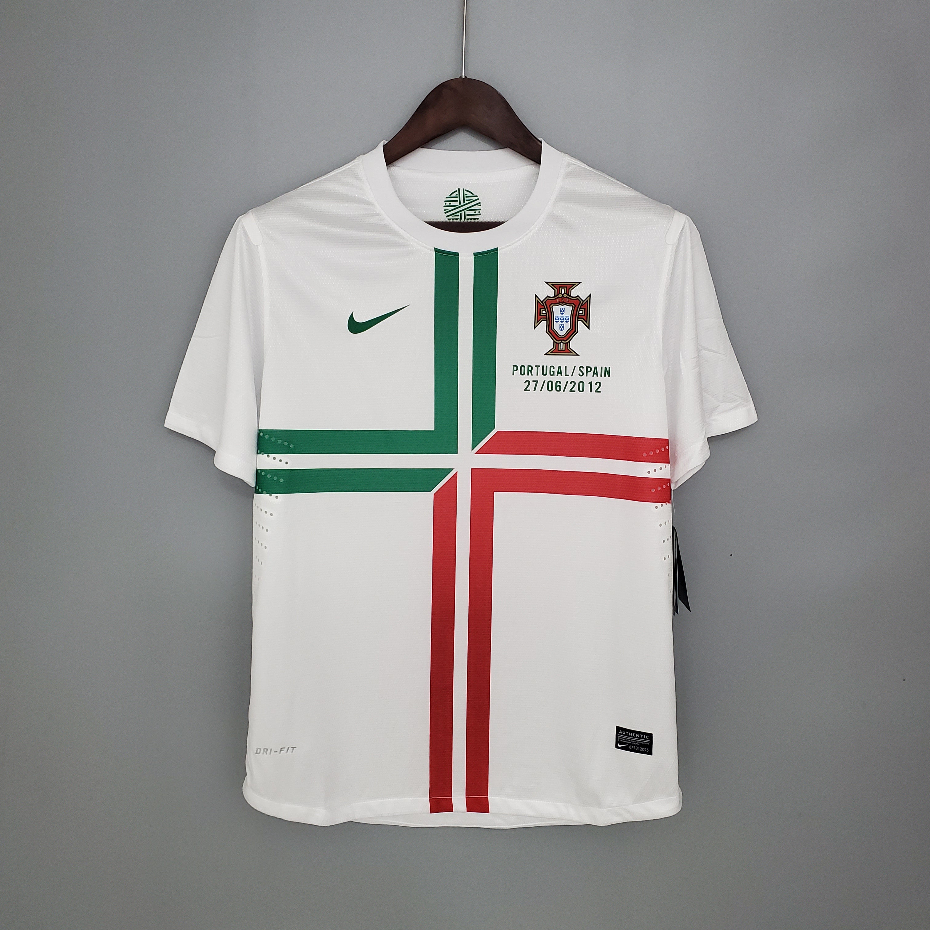 Camiseta Portugal 2012 - Visitante - Retro