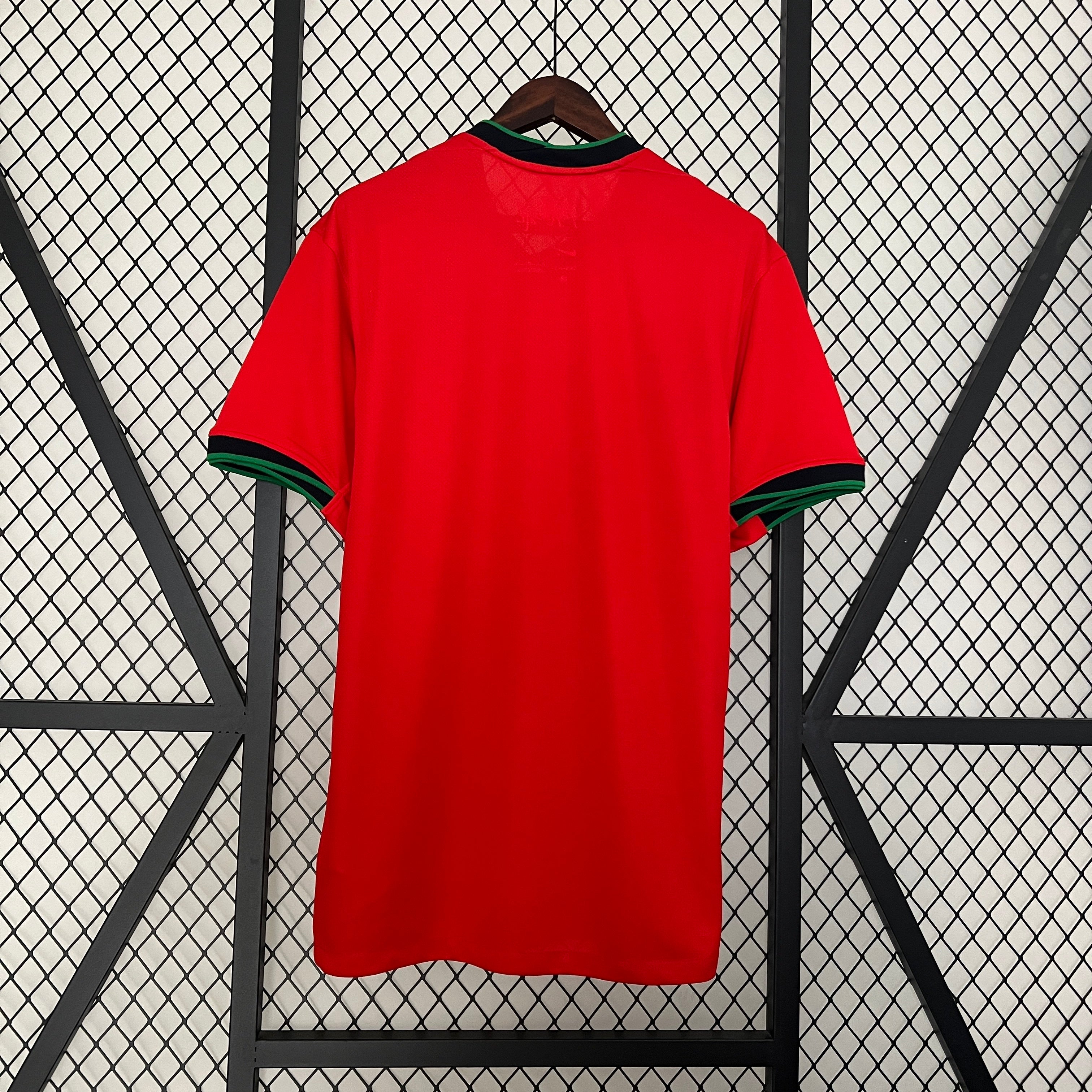 Camiseta Portugal 2024 - Local