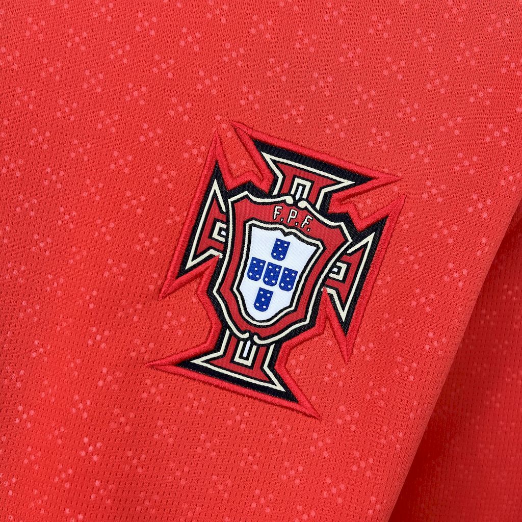 Camiseta Portugal 2025 Manga Larga - Local