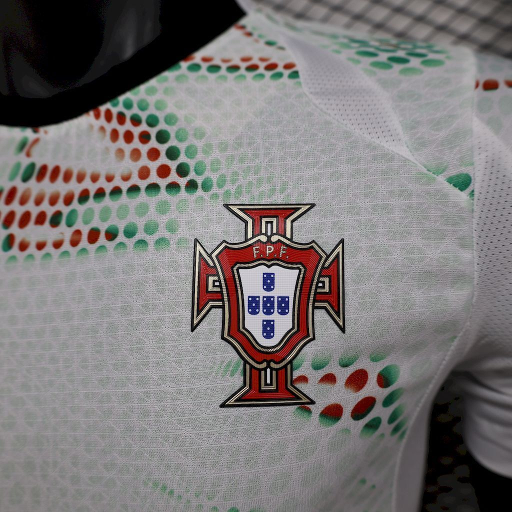 Camiseta Portugal 2025 Versión Jugador - Visitante