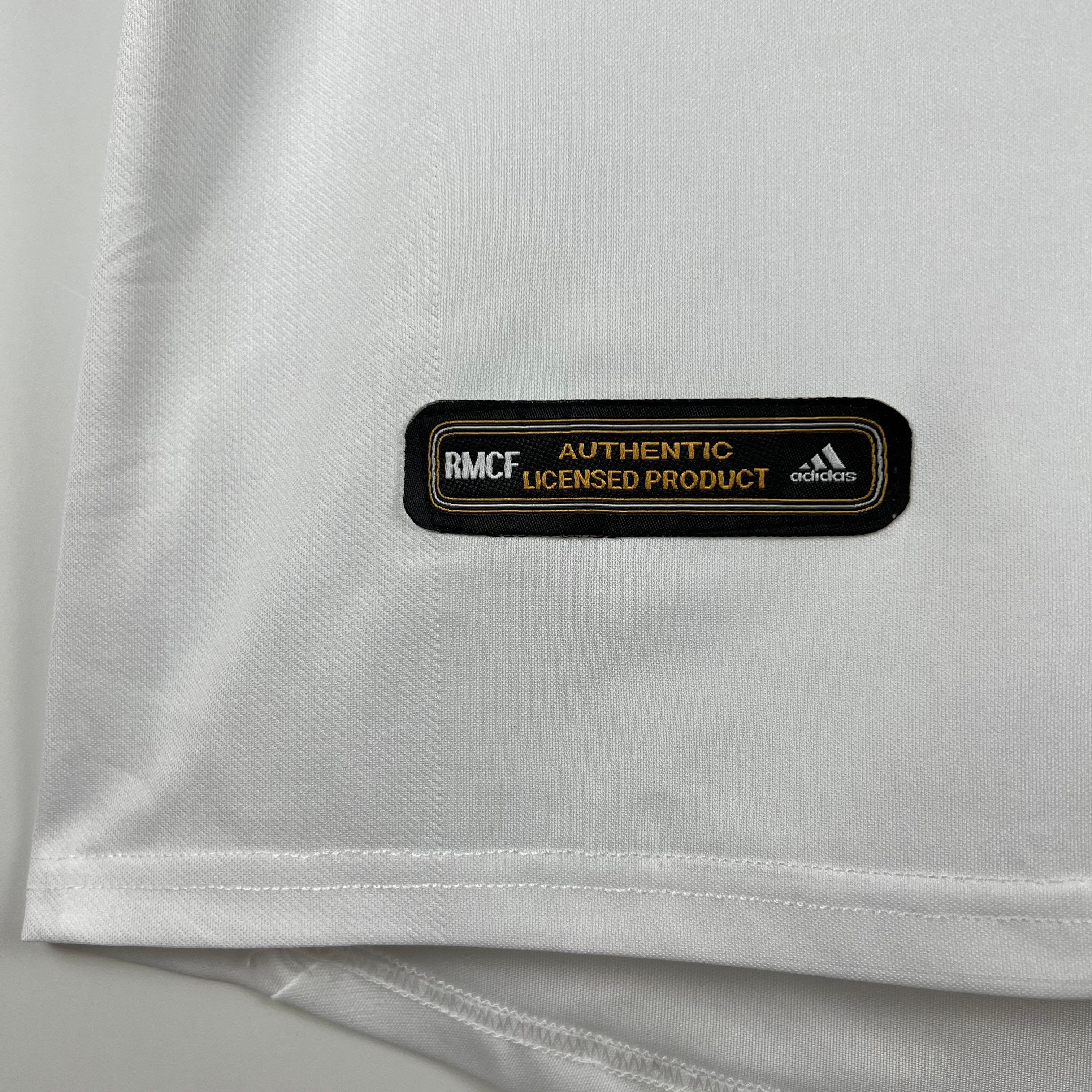 Camiseta Real Madrid 2001-02 - Local - Retro