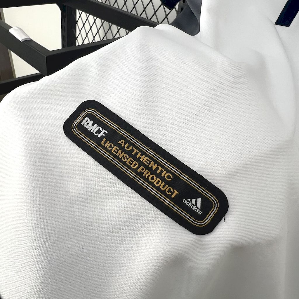 Camiseta Real Madrid 2000-01 - Local - Retro