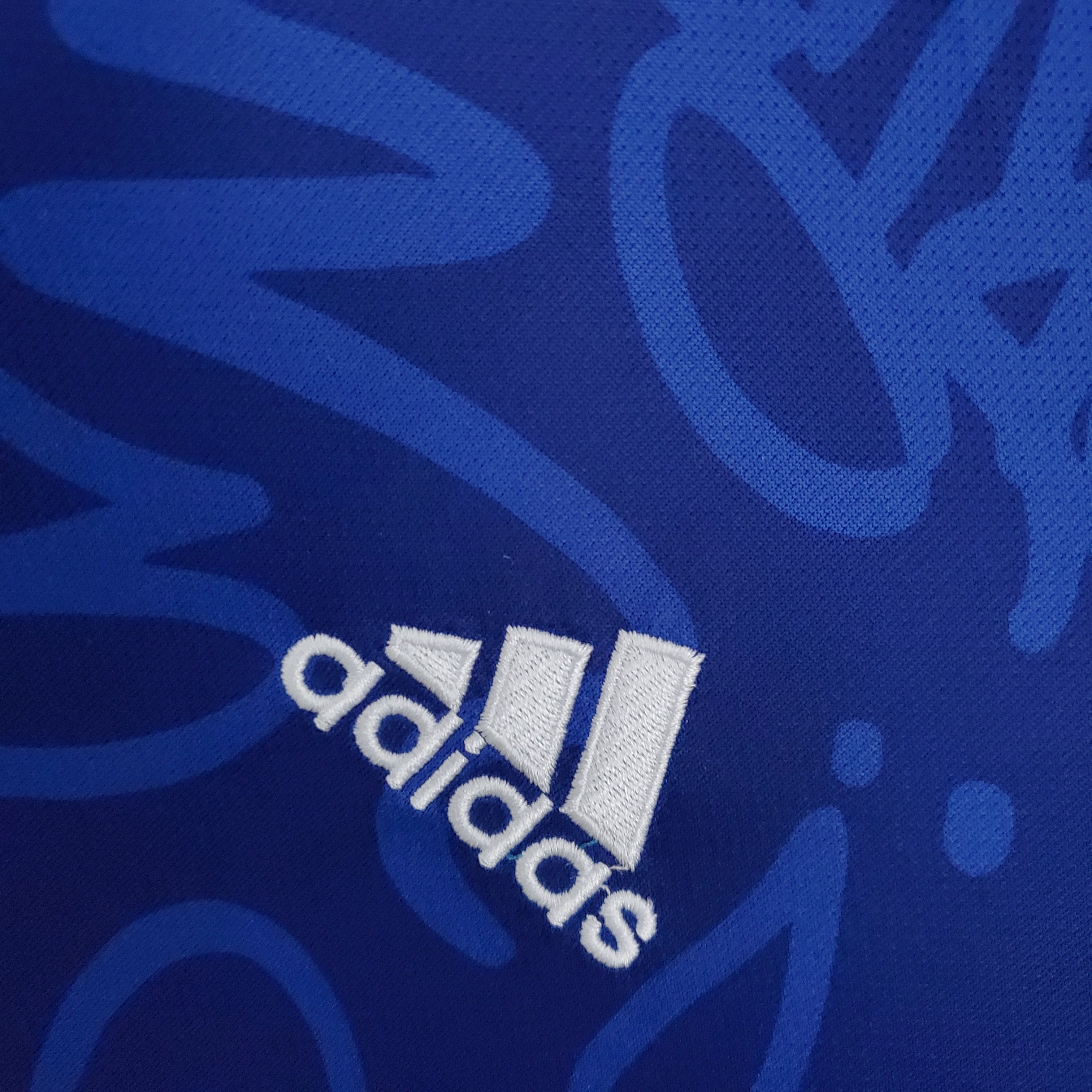 Camiseta Real Madrid 2021-22 - Visitante