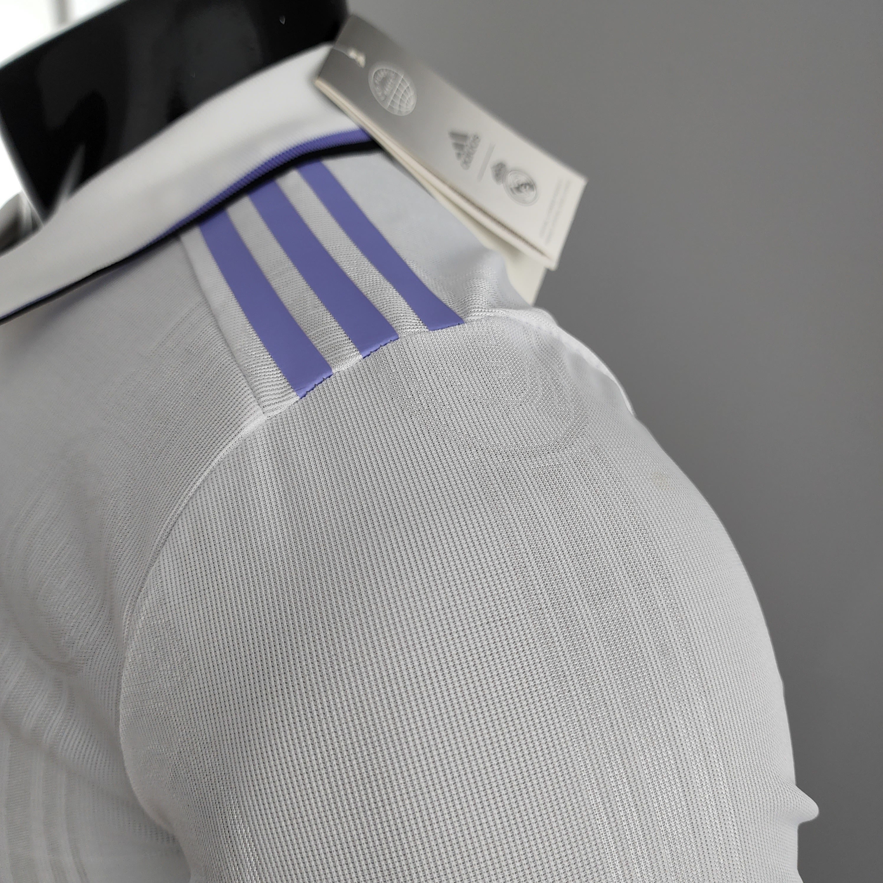 Camiseta Real Madrid 2022-23 Versión Jugador - Local