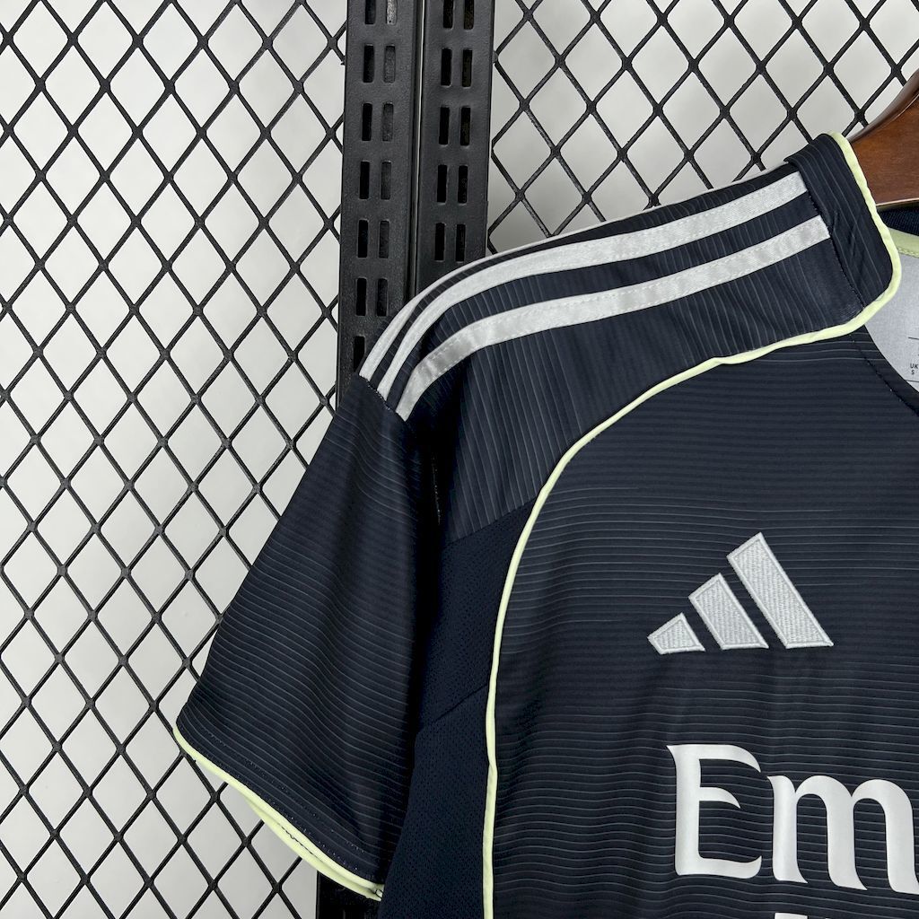Camiseta Real Madrid 2025-26 - Visitante