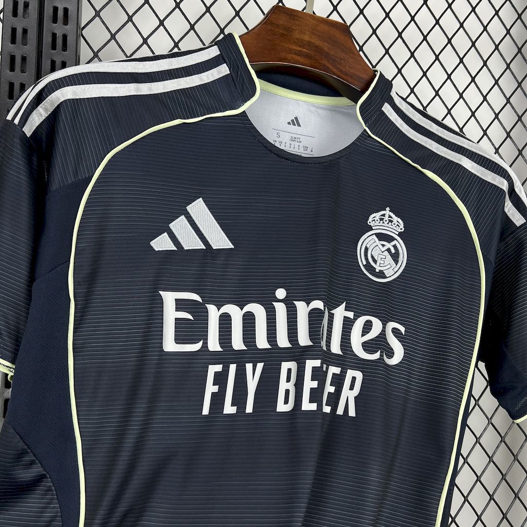 Camiseta Real Madrid 2025-26 - Visitante