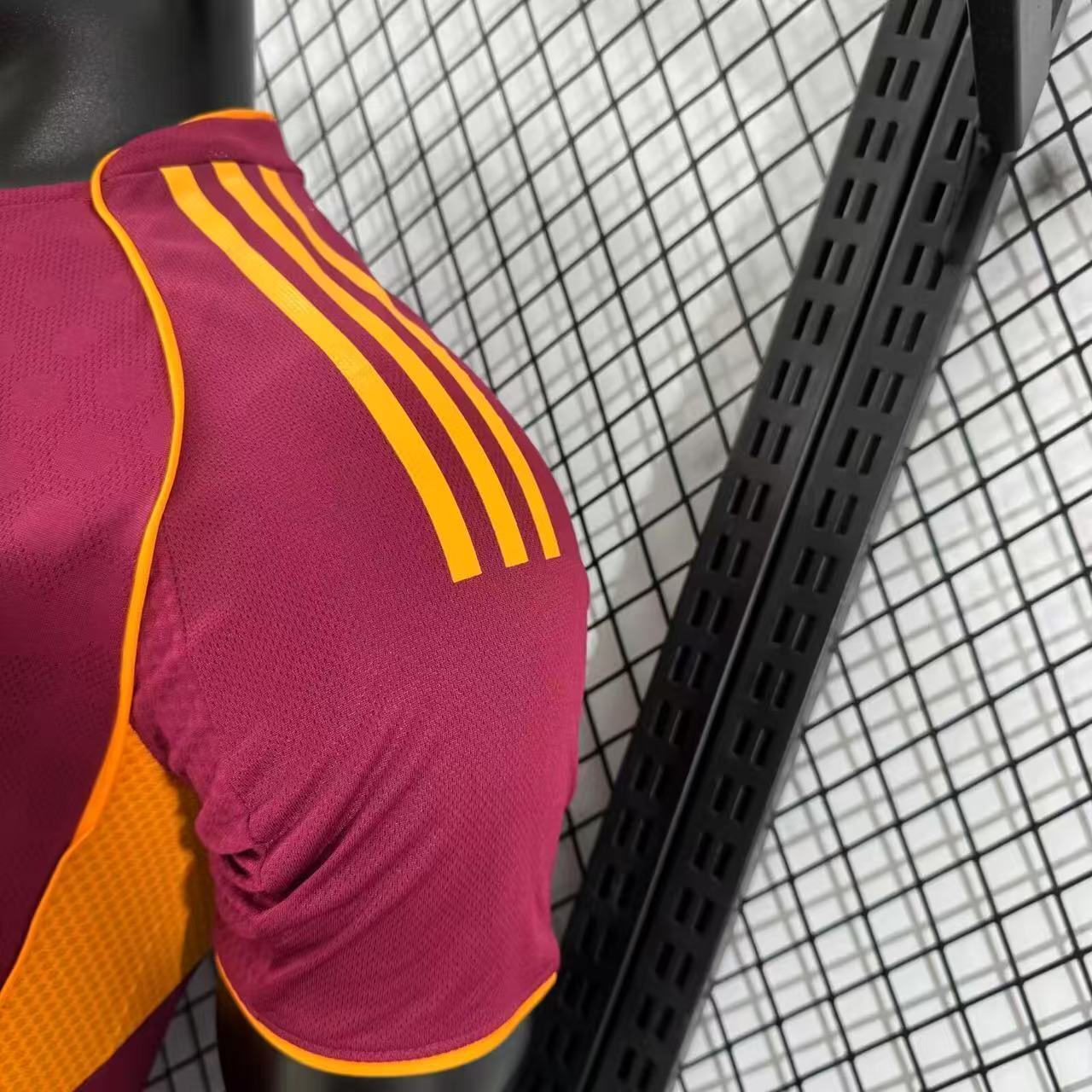 Camiseta Roma 2025-26 Versión Jugador - Local
