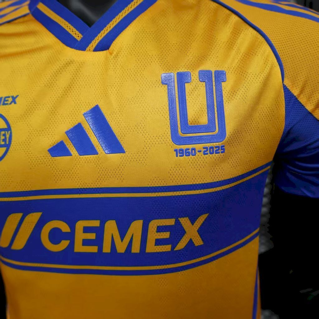 Camiseta Tigres 2025-26 Versión Jugador - Local